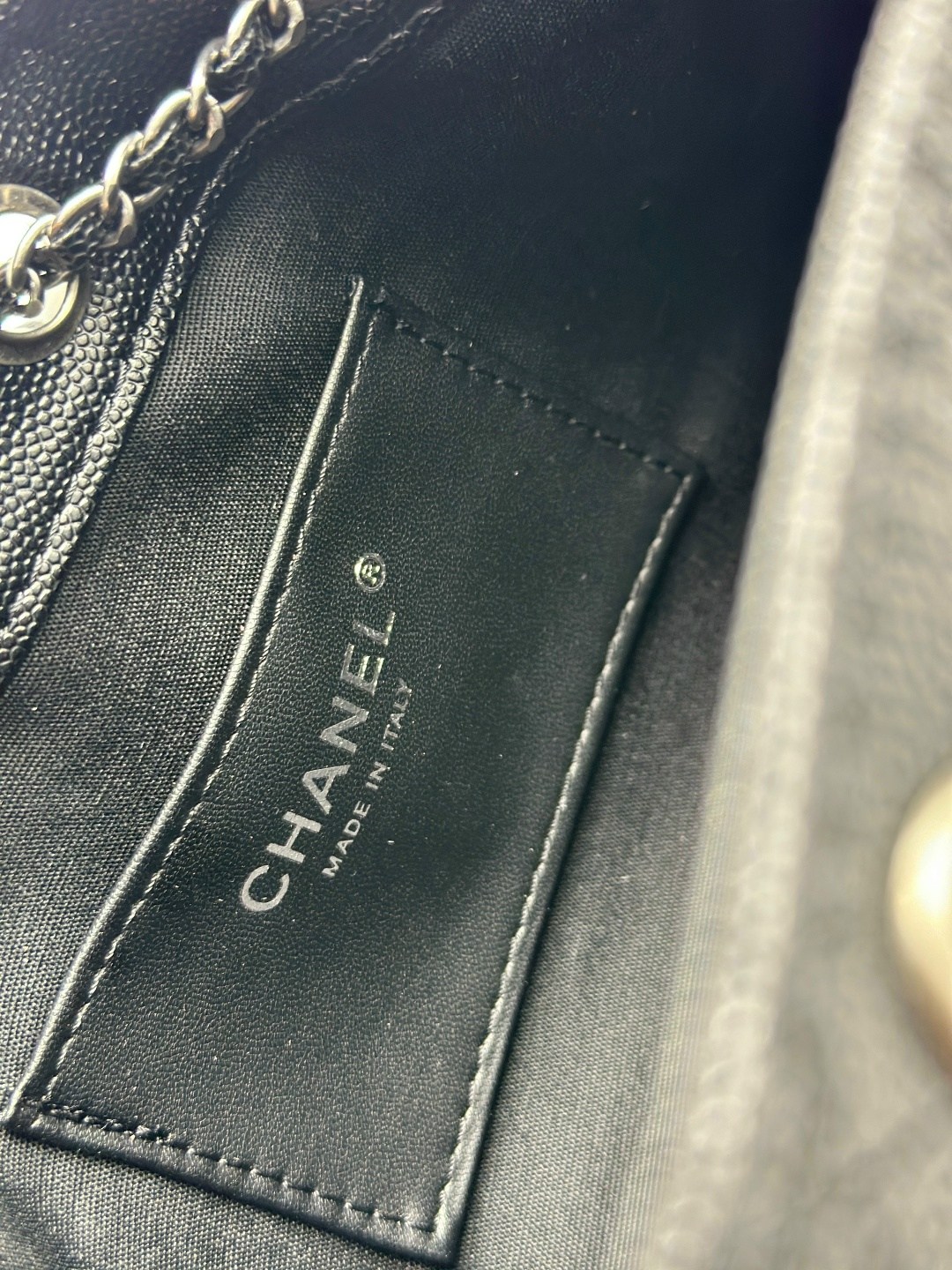 женская сумка chanel,сумка chanel,сумка шанель,chanel белая кожаная сумка тоут 25 для женщин,сумка женская chanel кожаная люкс