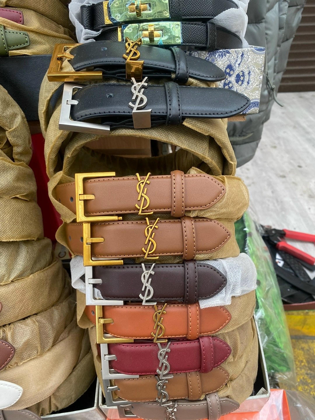 женский ремень,ремень женские ysl,ремень женский saint laurent,модные ремни,ремень ив сен лоран