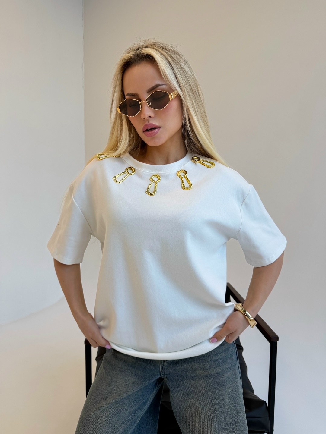 женская футболка,футболка оверсайз со стразам,женская футболка оверсайз,футболки оверсайз,футболки базовая