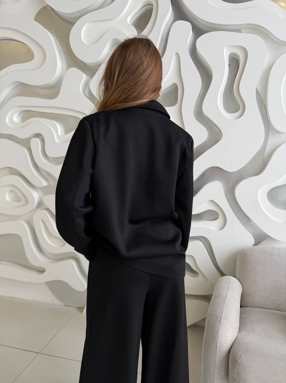 брючный костюм,свободный брючный костюм issa plus,брючный костюм женский,костюм брючный черный,женский костюм