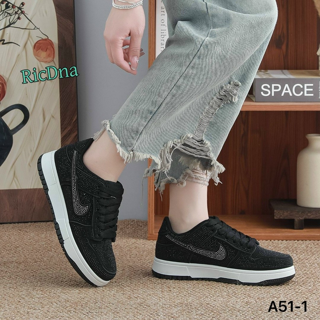 кроссовки,повседневные кроссовки,женские кроссовки, женская,женские кроссовки nike