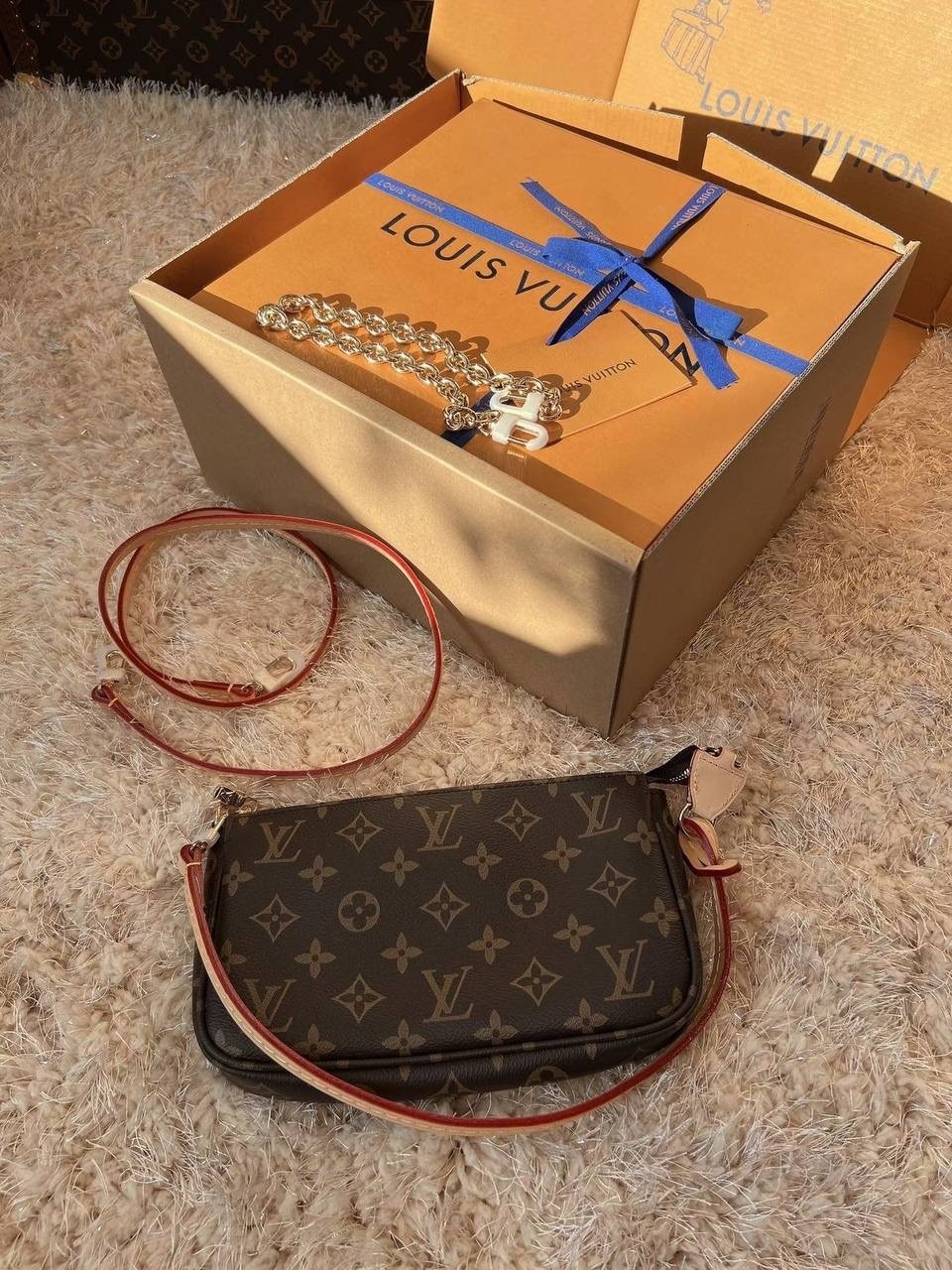 сумка на плечо louis vuitton,louis vuitton сумки,модная женская сумка,сумка женская louis vuitton,женская большая сумка с принтом louis vuitton