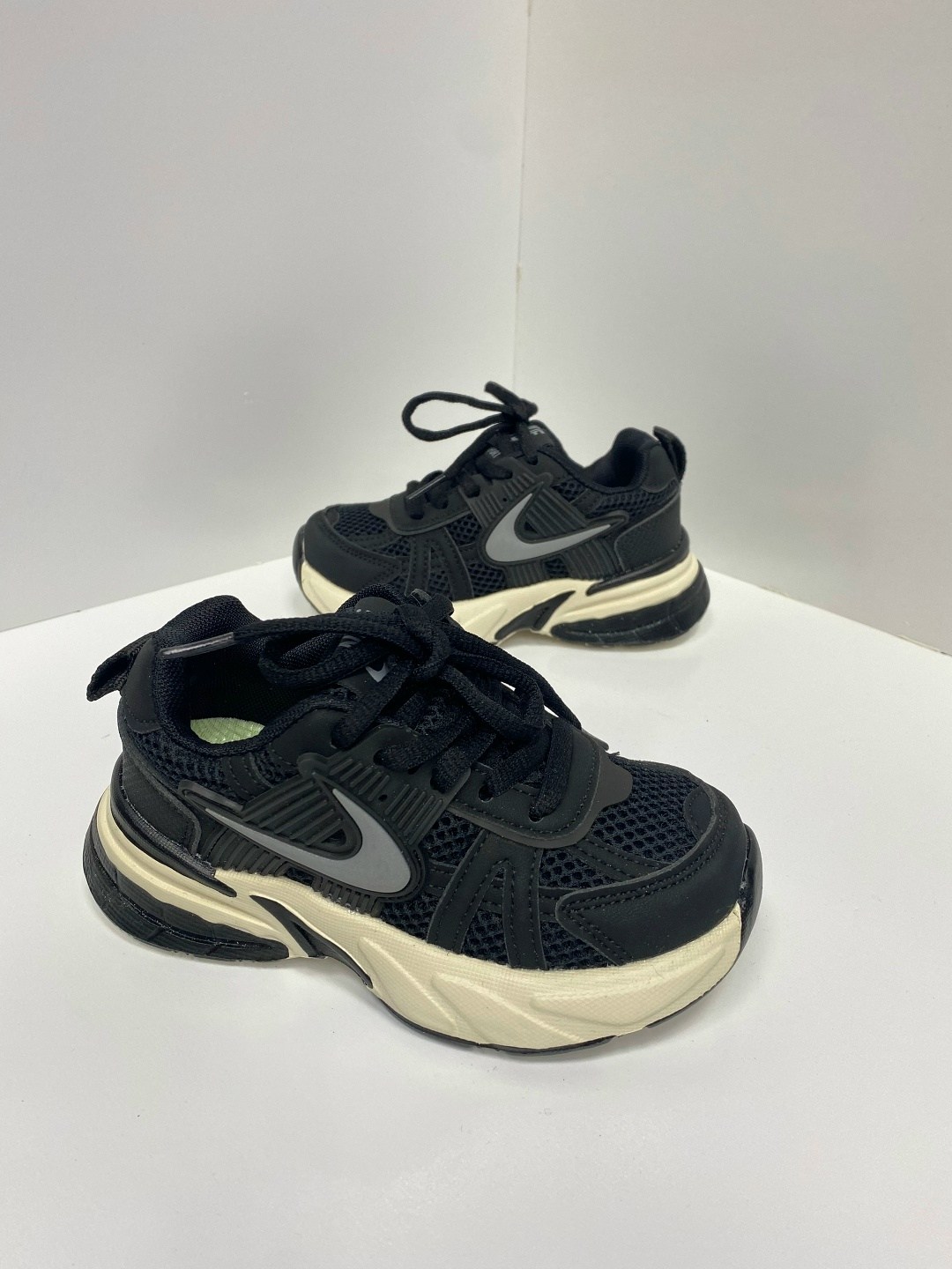 кроссовки женские nike,женские кроссовки,кроссовки nike,повседневные кроссовки,кроссовка