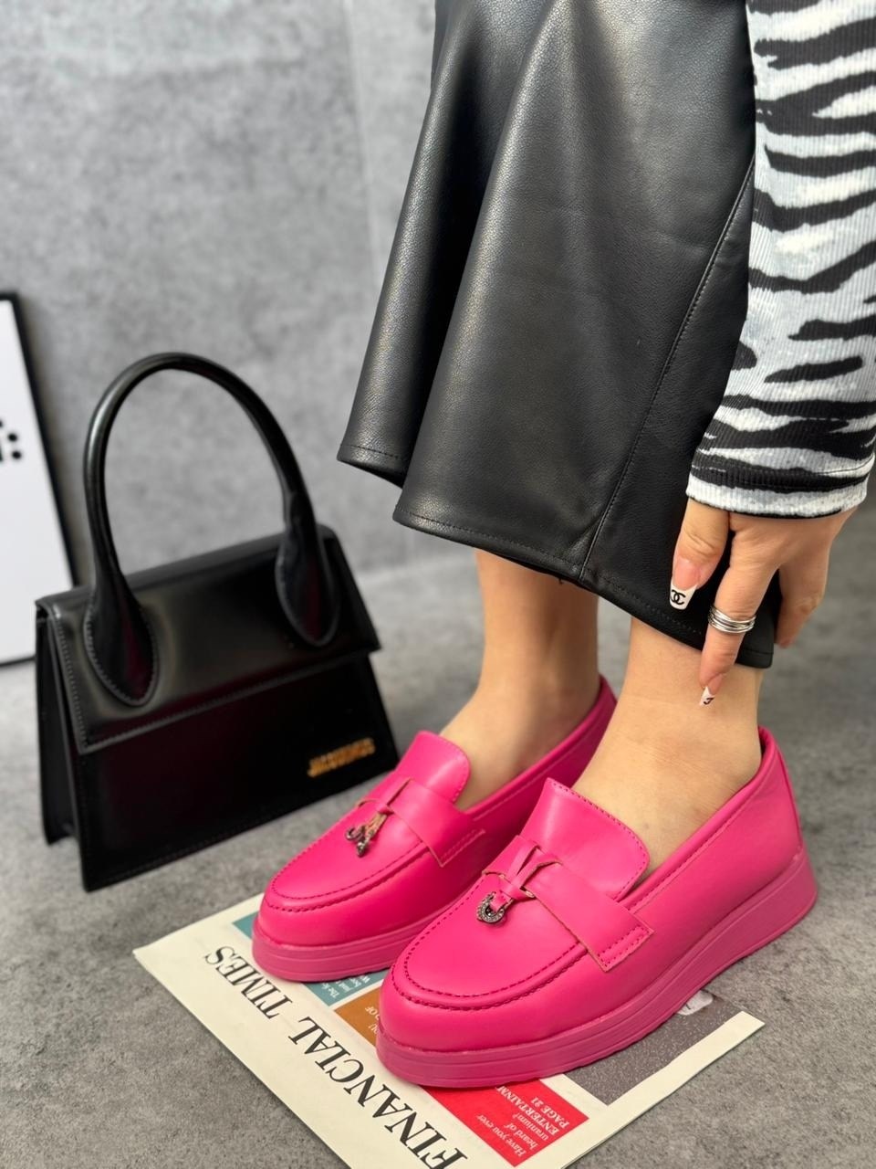 стеганая сумка arcadie miu miu черный,обувь,сумка miu miu,сумка miu miu arcadie matelassé leather, черный,женская черная кожаная сумка miu miu arcadie