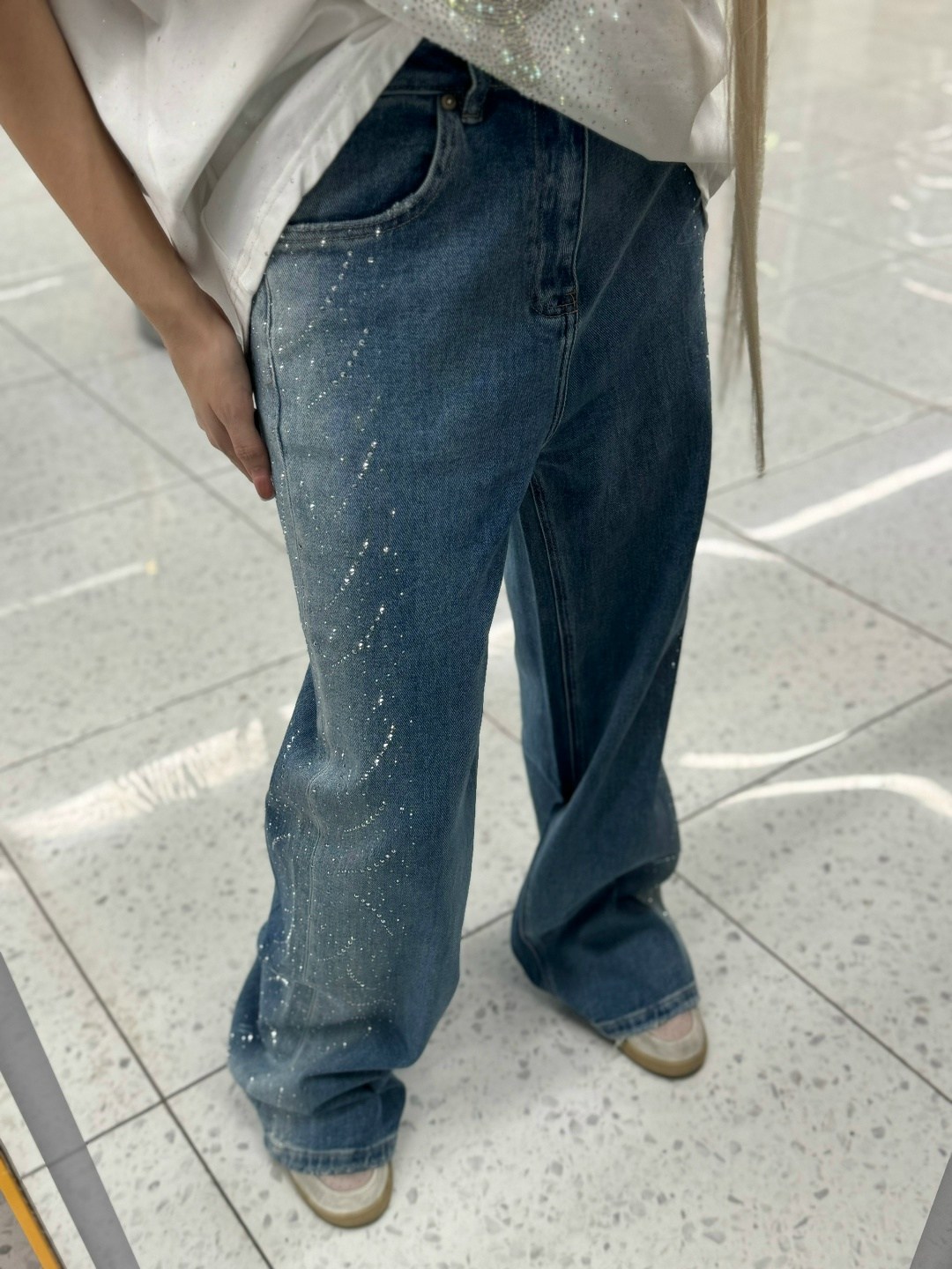 джинсы модные,джинсы широкие,джинсовые брюки,брюки джинсы,женские джинсы