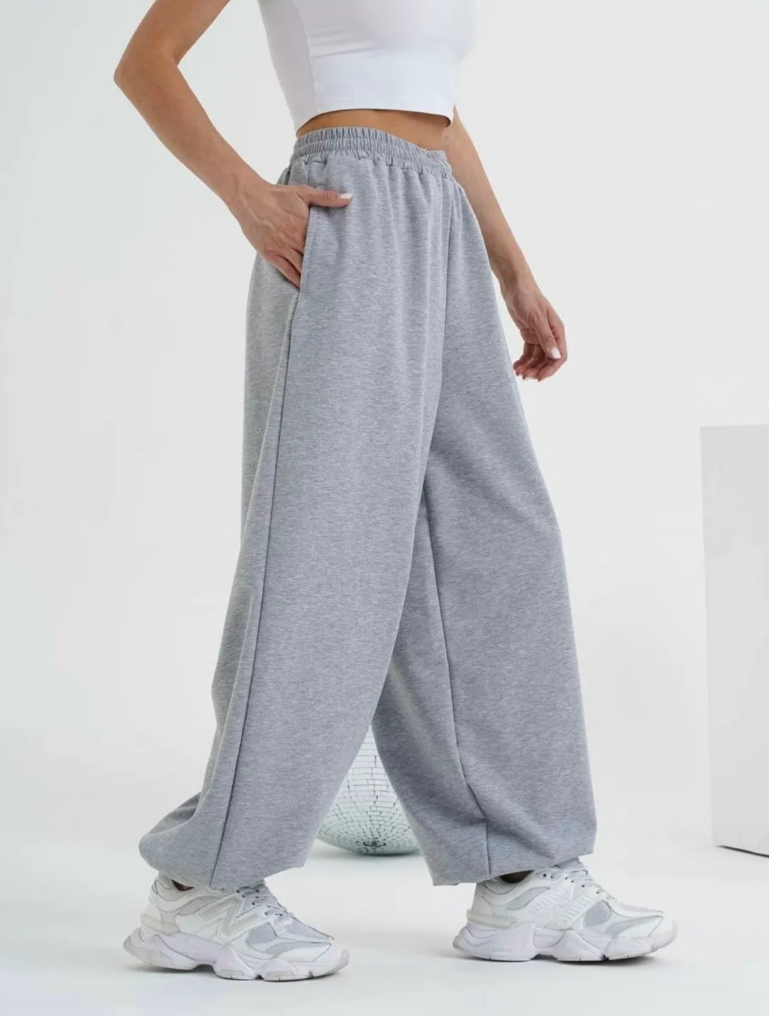 брюки спортивные,брюки спортивные женские,спортивные штаны джоггеры широкие,широкие спортивные штаны женские черные,спортивные штаны широкие