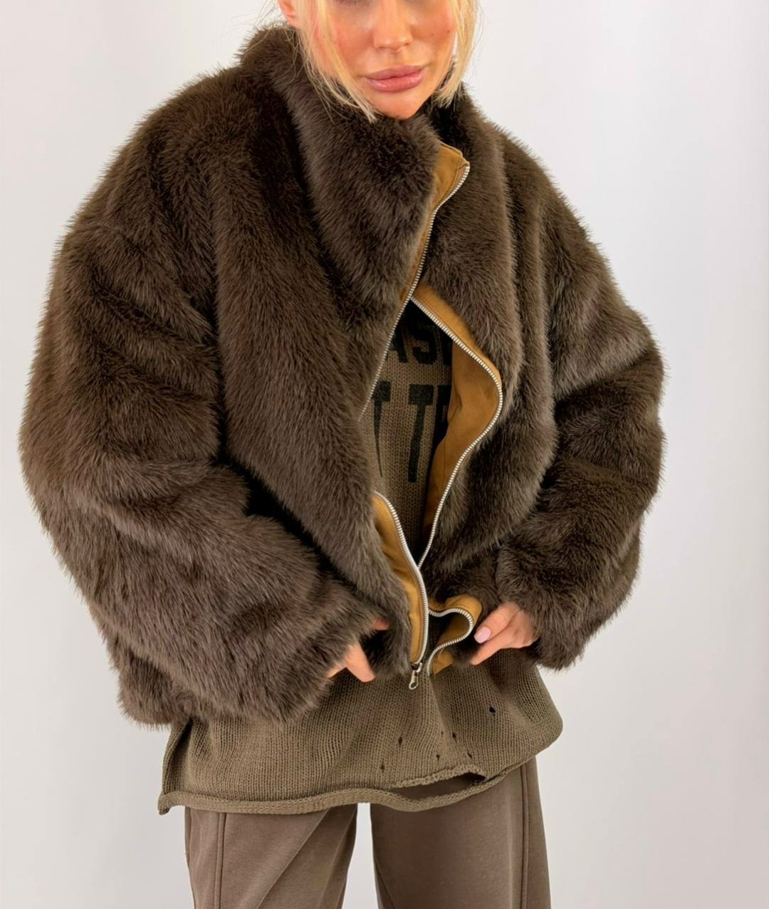 куртка,дубленка женская,,стильная дубленка