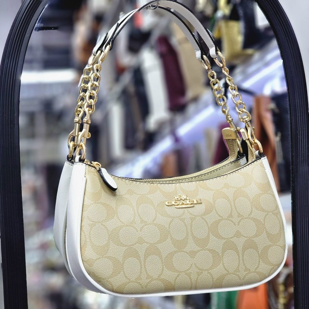 женская сумка coach,сумка coach,брендовая сумка через плечо coach,сумка через плечо coach,coach сумка на плечо