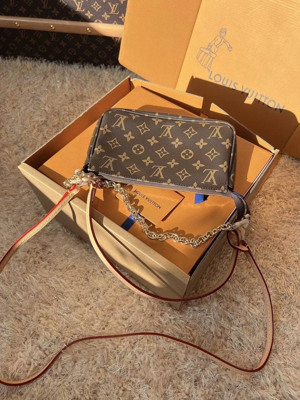 сумка на плечо louis vuitton,louis vuitton сумки,модная женская сумка,сумка женская louis vuitton,женская большая сумка с принтом louis vuitton