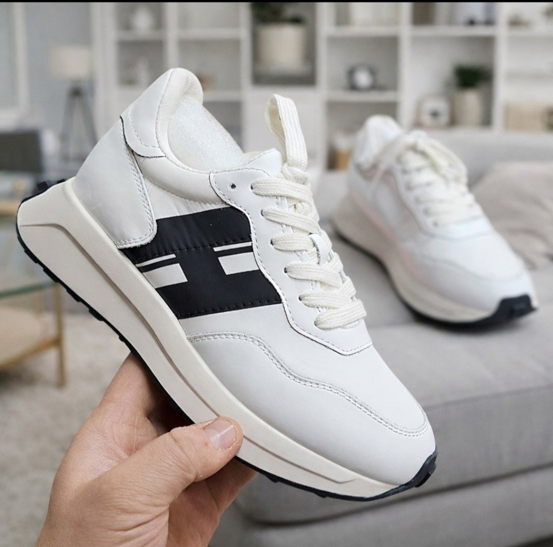 ,hogan кроссовки,кроссовки хоган женские,женские кроссовки,женские повседневные кроссовки