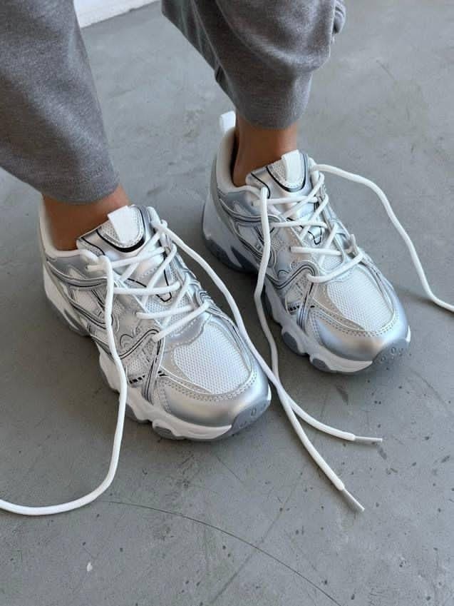 кроссовки женскиe,кроссовки женские брендовые,женские массивные кроссовки,массивные кроссовки,модные кроссовки