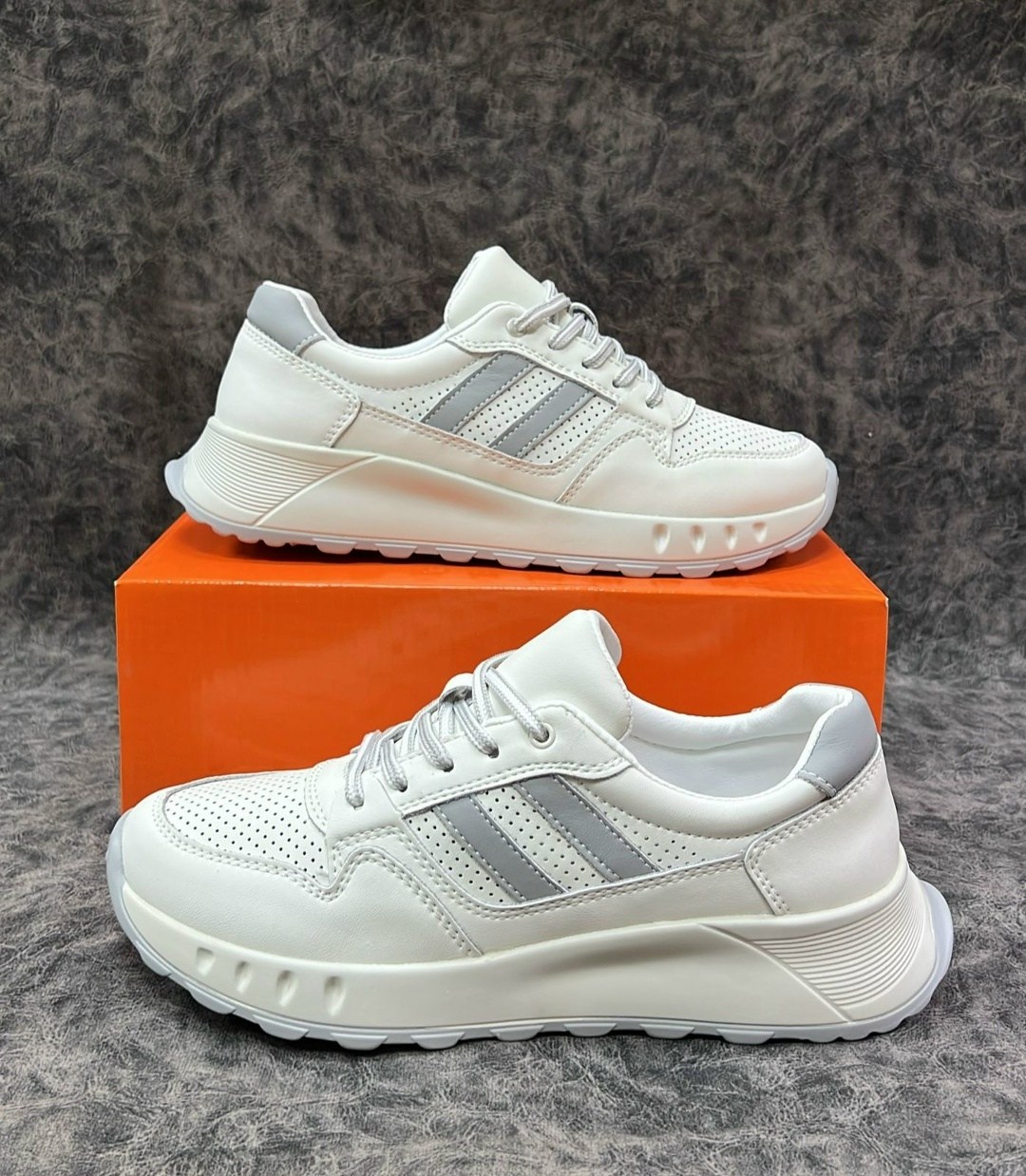 женские кроссовки,,белые кроссовки,кроссовка,кроссовки женские белые