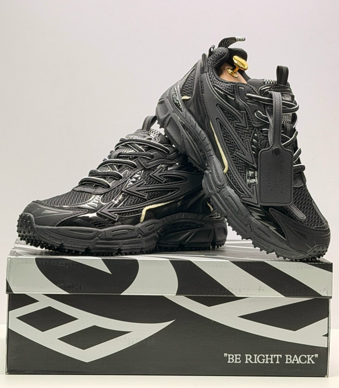 мужские кроссовки runner low top balenciaga черный,мужские кроссовки balenciaga runner черные,кроссовки balenciaga runner цвет black matt,кроссовки track 2.0 sneakers black balenciaga черный,беговые к