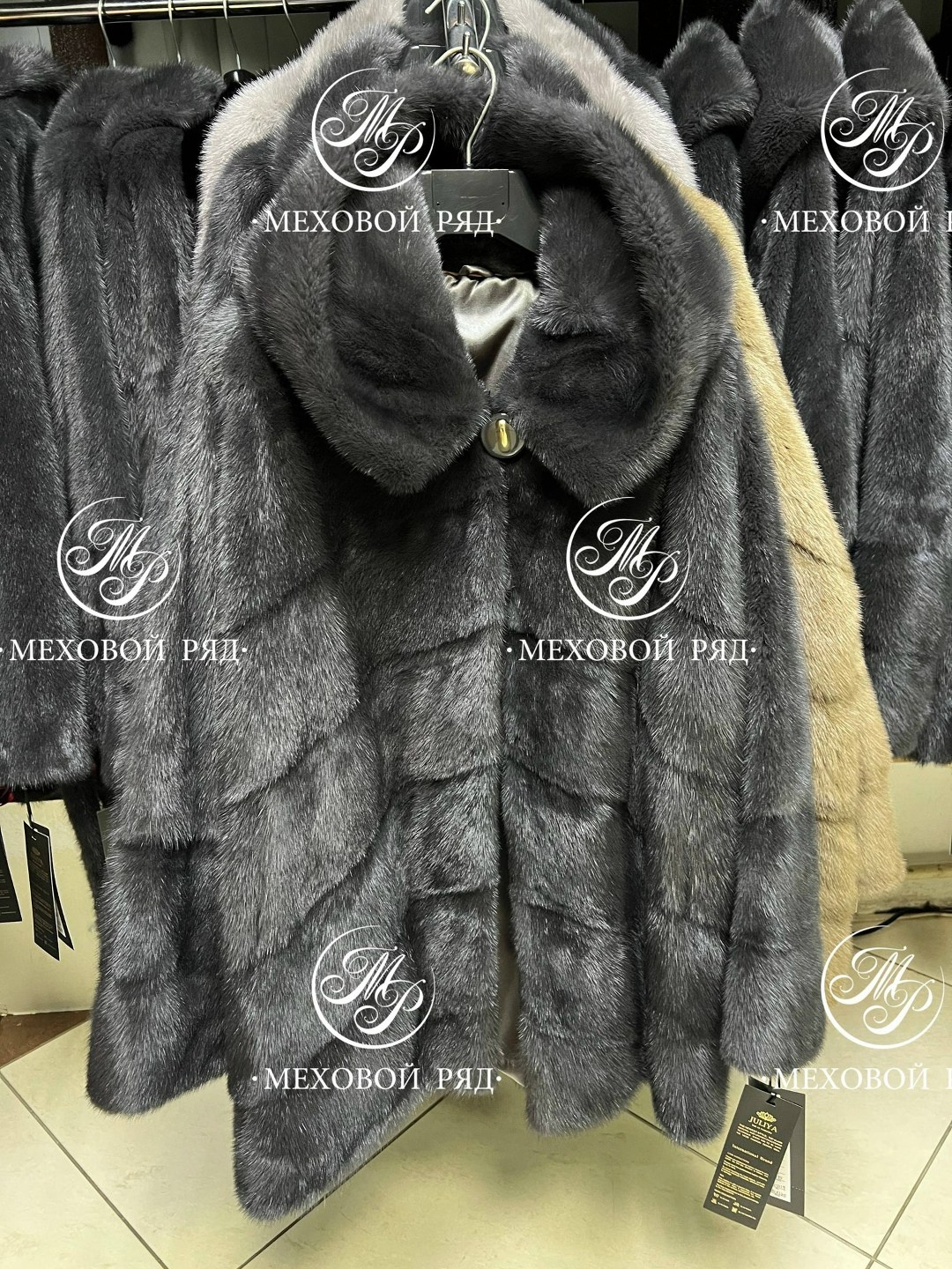 шубка из меха европейской норки с капюшоном цвет графит,шубка из меха европейской норки с капюшоном модель "москвичка",шуба норковая,шубка из меха европейской норки с капюшоном,шуба норковая с капюшон