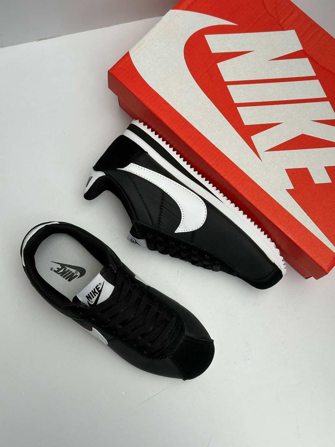 кроссовки nike classic cortez,nike cortez,кроссовки найк кортес мужские замшевые,кроссовки женские мужские,nike classic cortez