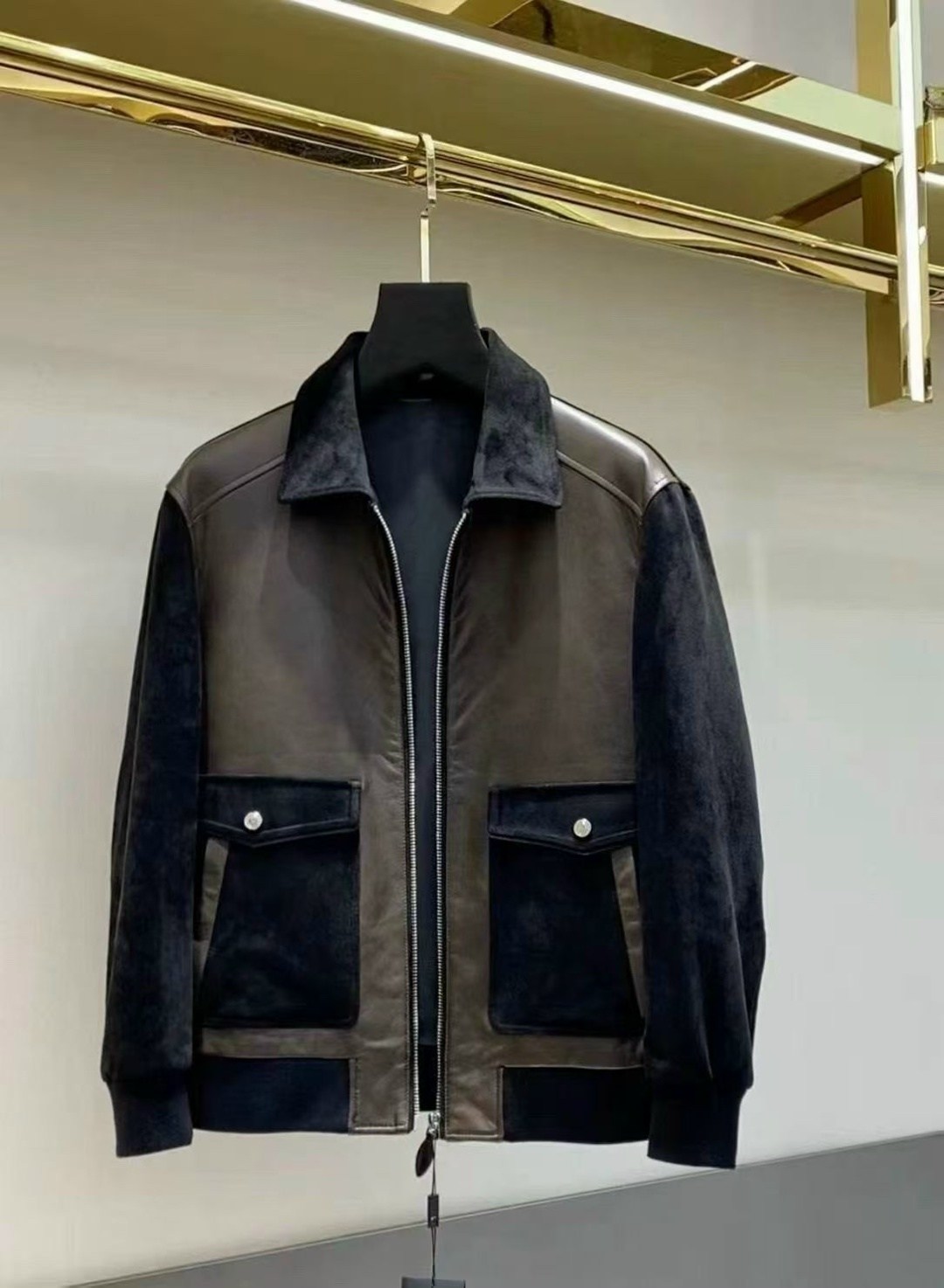кожаная куртка,куртка кожаная louis vuitton,куртка мужская кожаная,замшевая куртка,куртка демисезонная