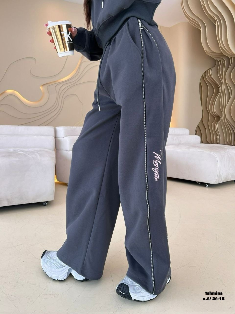 спортивный костюм женский,спортивный костюм,женские костюмы,костюм двойка,стильные спортивные костюмы