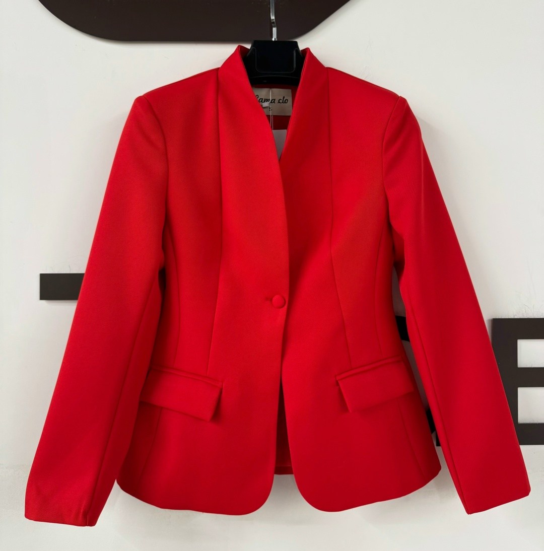 жакет приталенный,жакет,женский костюм,жакет красный,женский красный брючный костюм