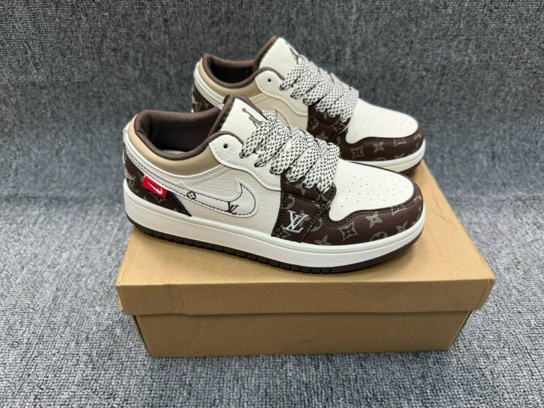 кроссовки travis scott x air jordan 1 low,кроссовки,nike air jordan 1 low,кроссовки nike air jordan 1 low x travis scott,air jordan 1 low