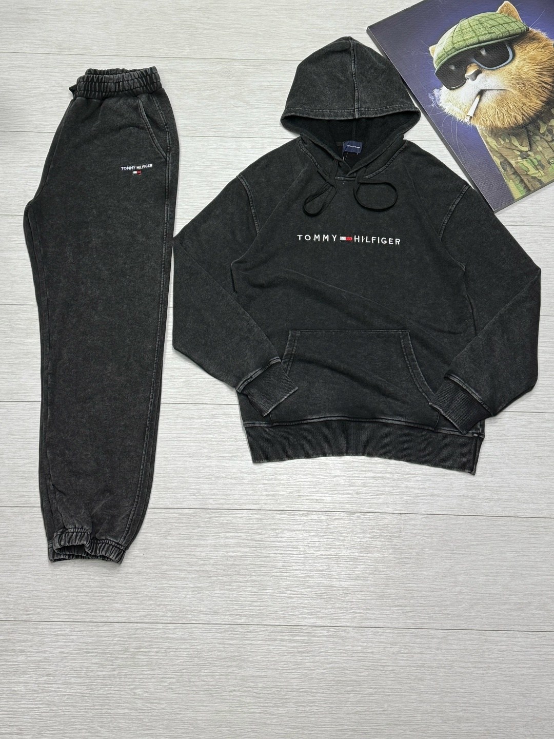 спортивный костюм tommy hilfiger,костюм томми хилфигер,спортивный костюм томми хилфигер мужской,tommy hilfiger спортивный костюм мужской,спортивный костюм томми хилфигер