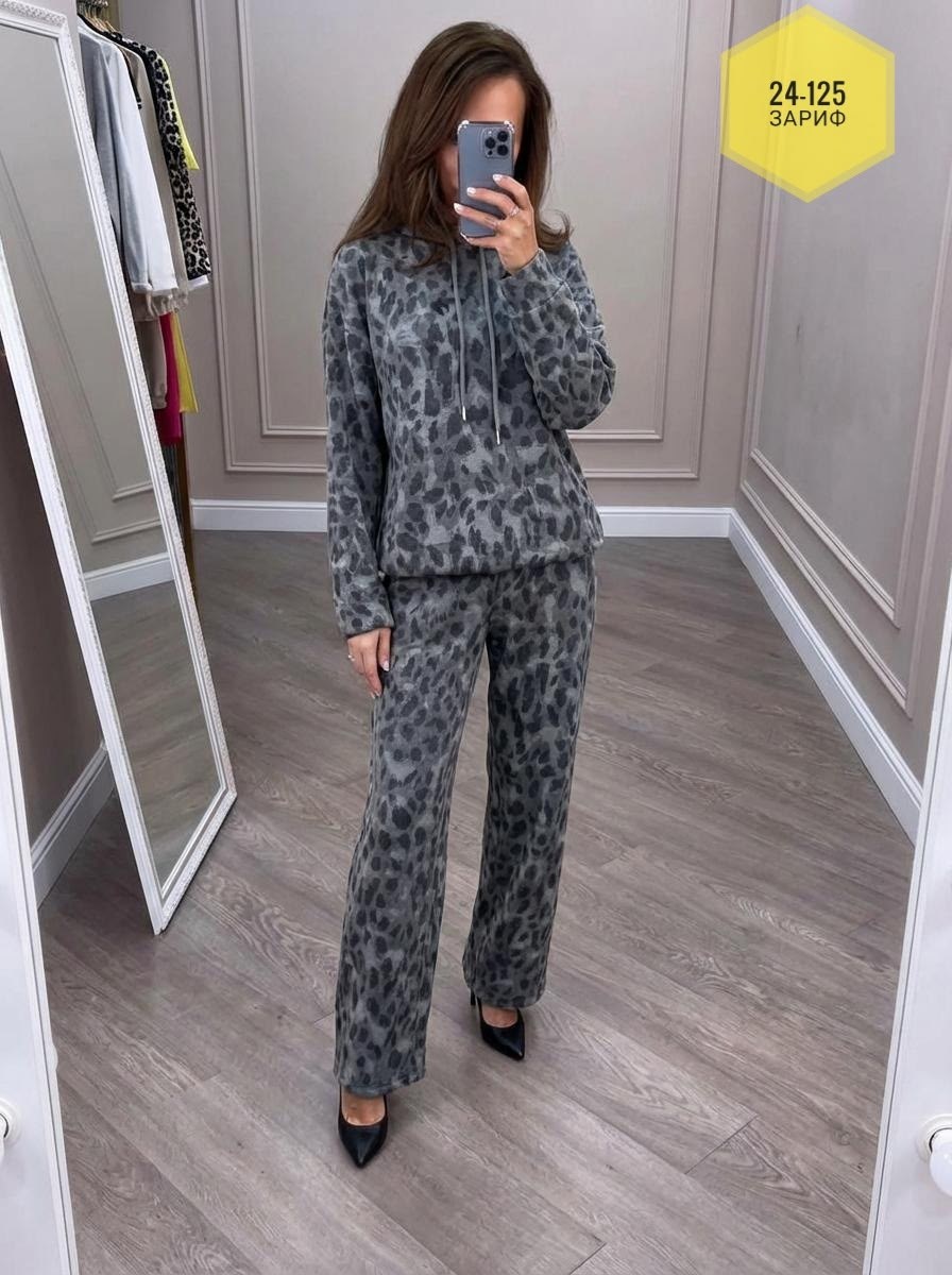женский спортивный костюм с леопардовым принтом,леопардовый костюм yilin,спортивный костюм зимний теплый леопардовый n&ash,спортивный костюм теплый осенний леопардовый majiko,спортивный костюм с леопа