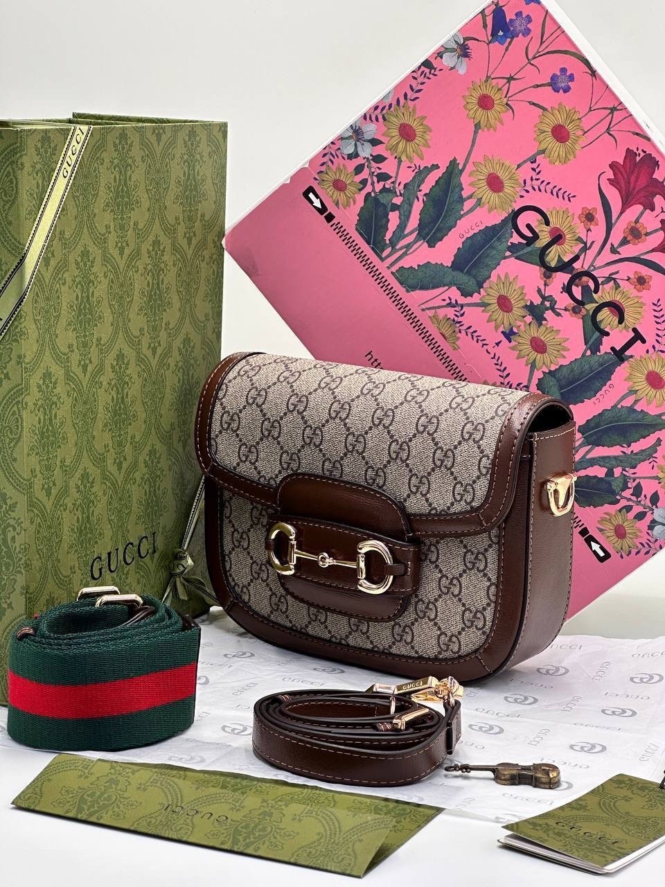 женская сумка gucci,сумка gucci,сумка гуччи,сумка gucci horsebit 1955,сумка гуччи на плечо