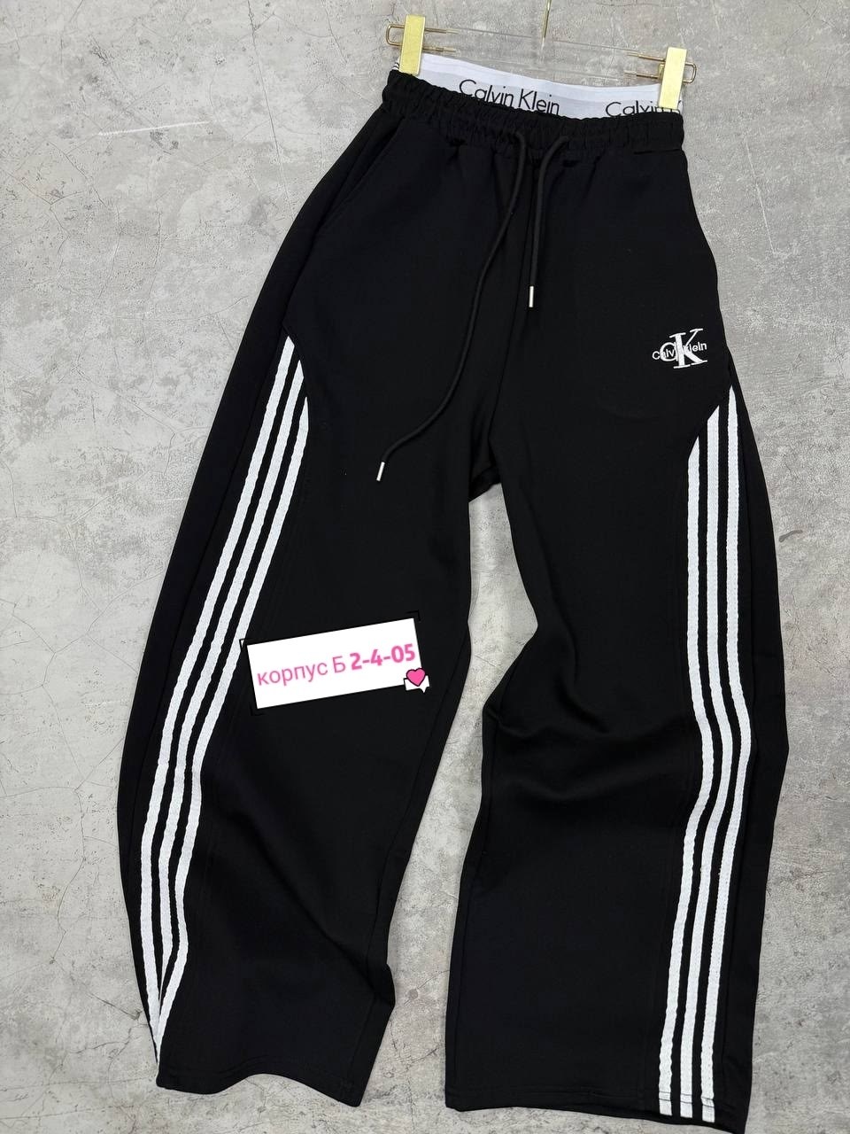 брюки спортивные,штаны спортивные,брюки спортивные женские,штаны адидас,спортивные брюки adidas originals коричневый