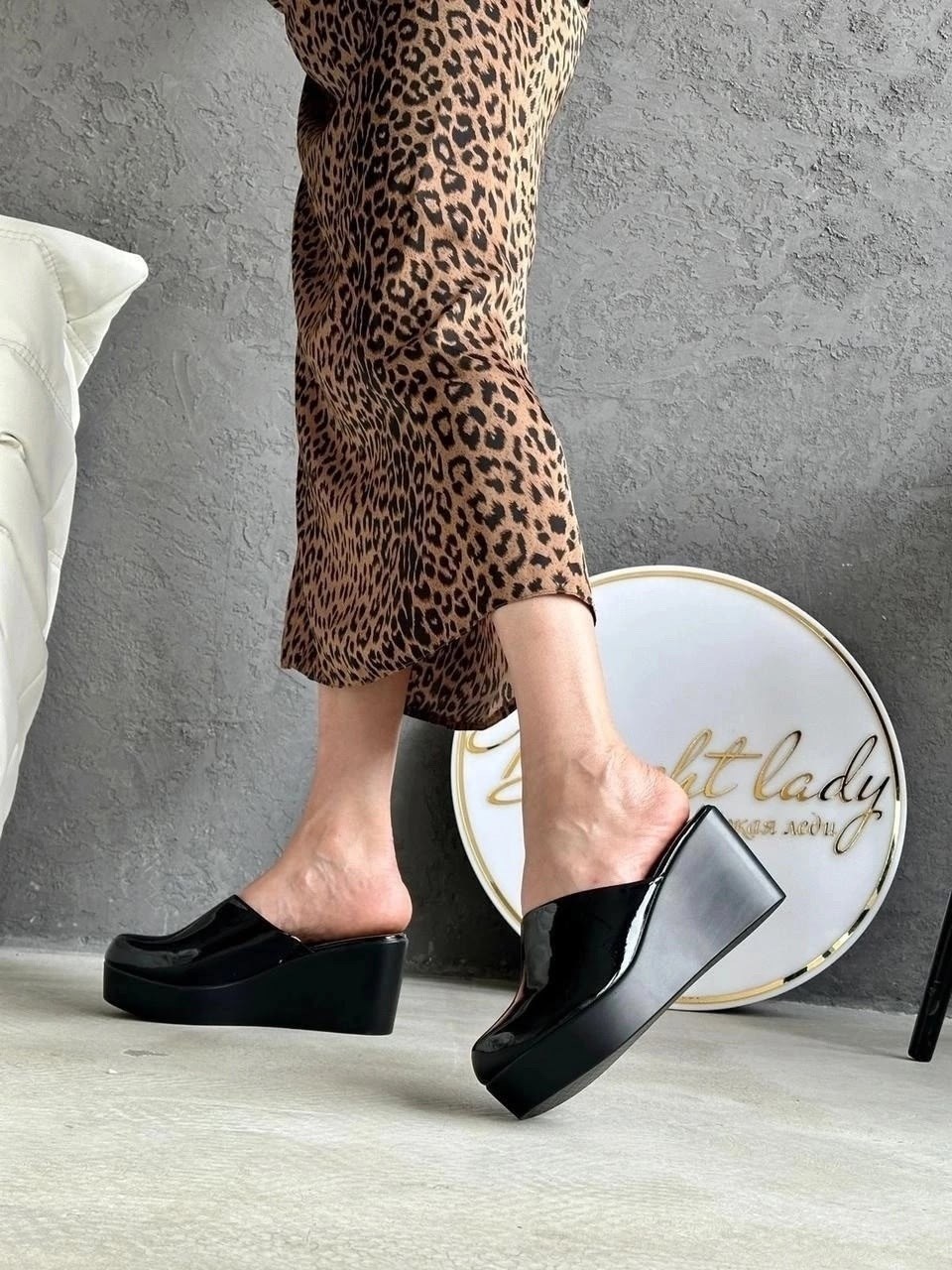 ,шлепки на танкетке,сабо на танкетке, женская,сабо женские на платформе