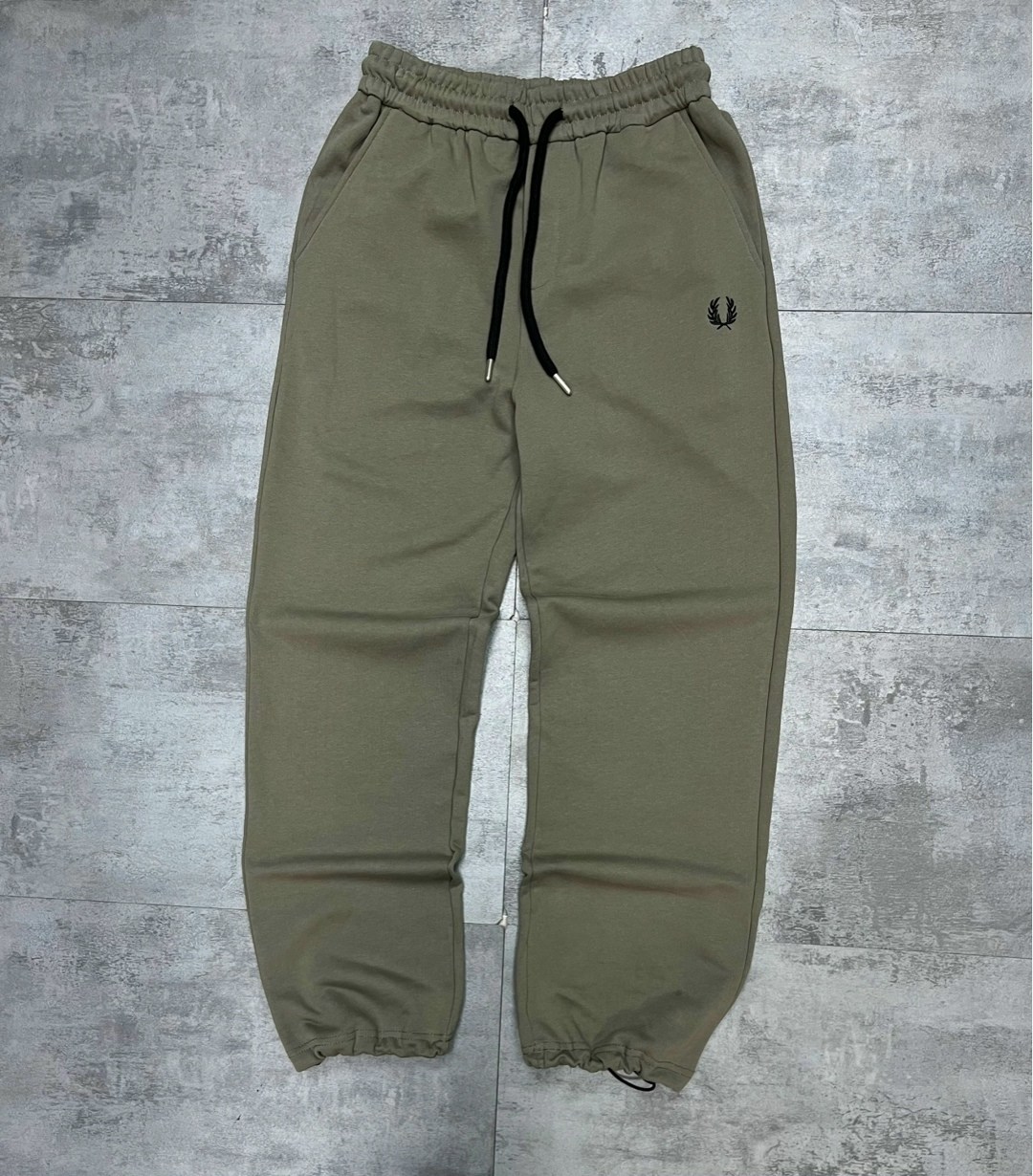 брюки спортивные fred perry,спортивные брюки,спортивные штаны,спортивные брюки мужские,спортивные штаны фред перри