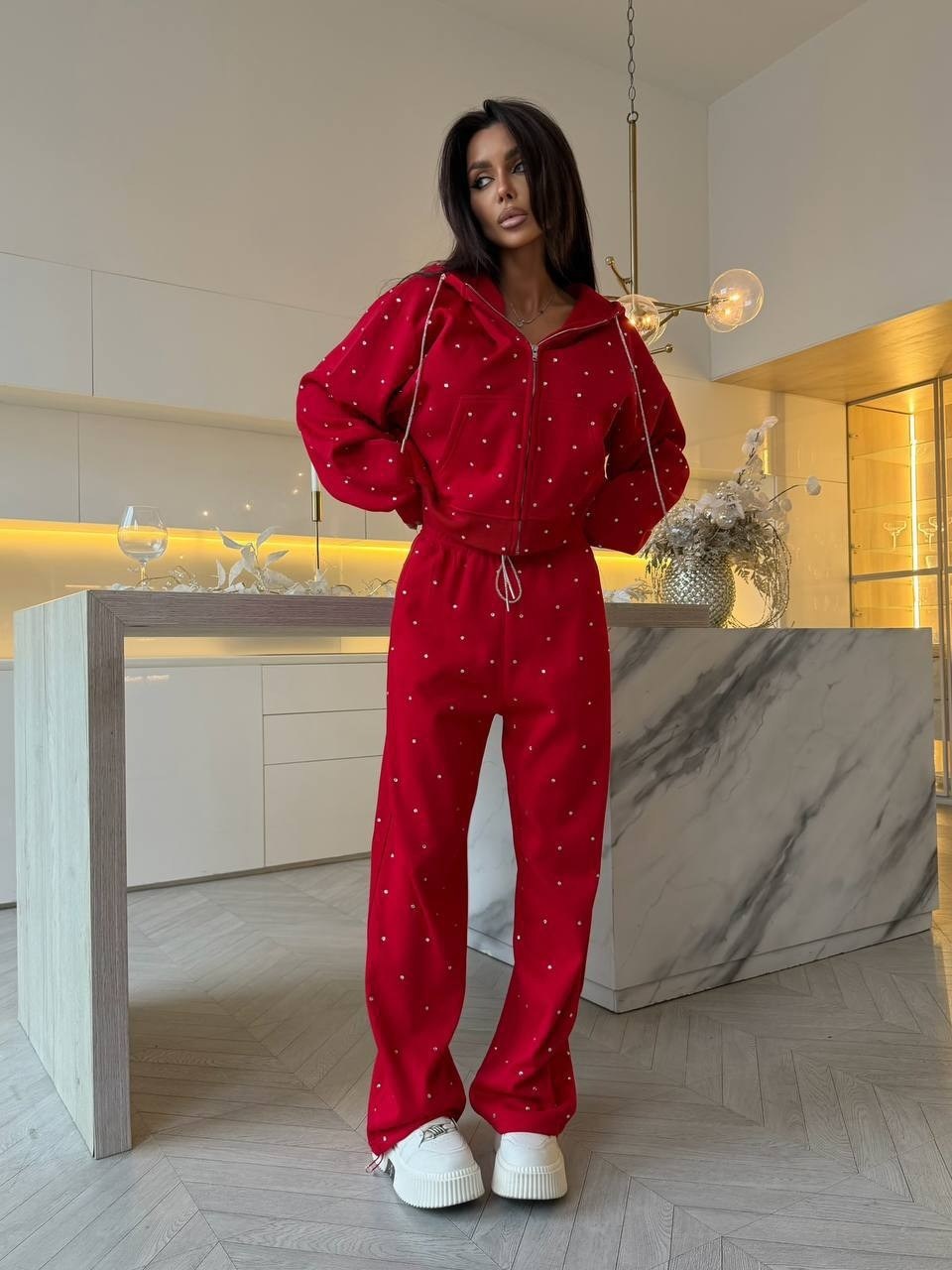 стильные костюмы,костюм спортивный,спортивный костюм женский на флисе,женский костюм,женский спортивный костюм со стразами