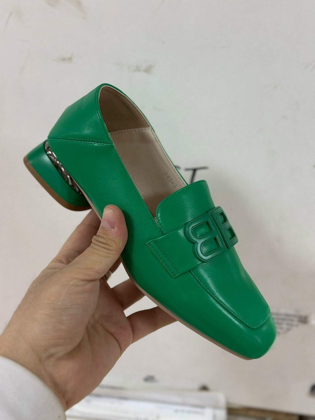 , женская,лоферы женские,зеленые лоферы,обуви