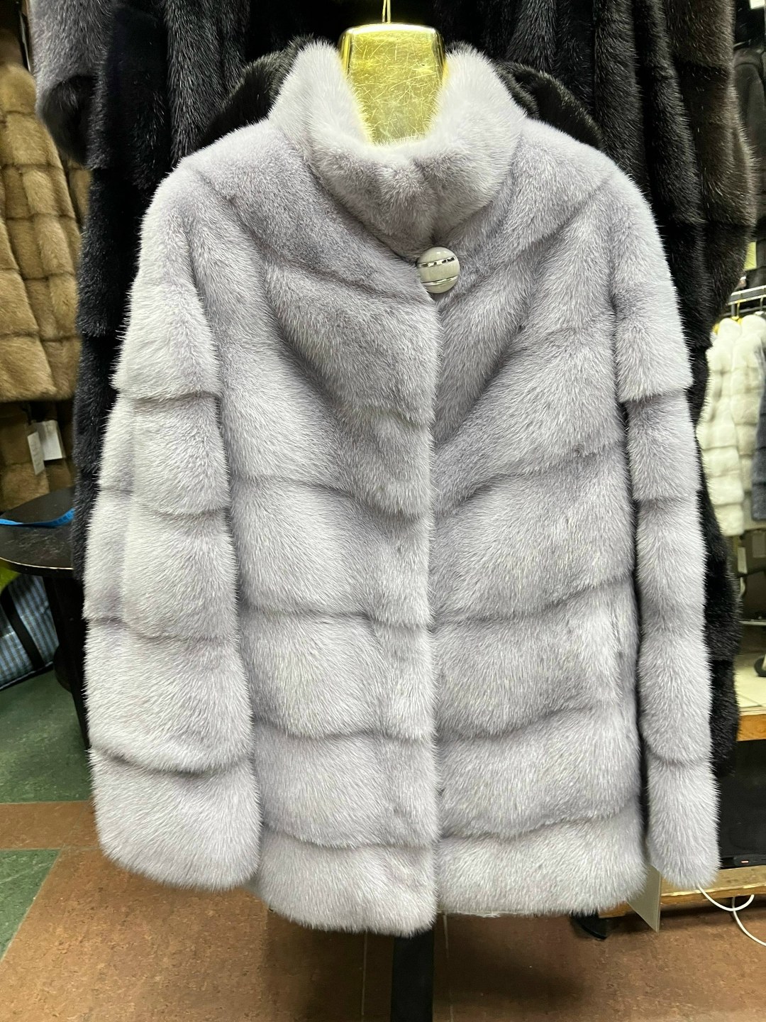 шуба норковая полушубок холодный лед,норковая шуба автоледи,каляев шубы голубая норка,норковая шуба,шуба норковая короткая