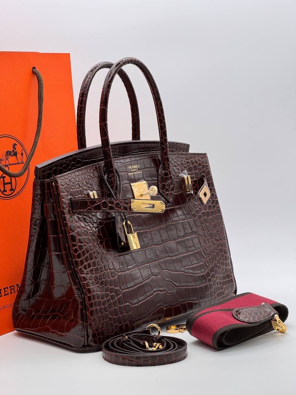 сумки hermes birkin,сумка эрмес биркин крокодил,женская сумка hermes,гермес биркин сумки,сумка hermes birkin крокодиловая бордовый