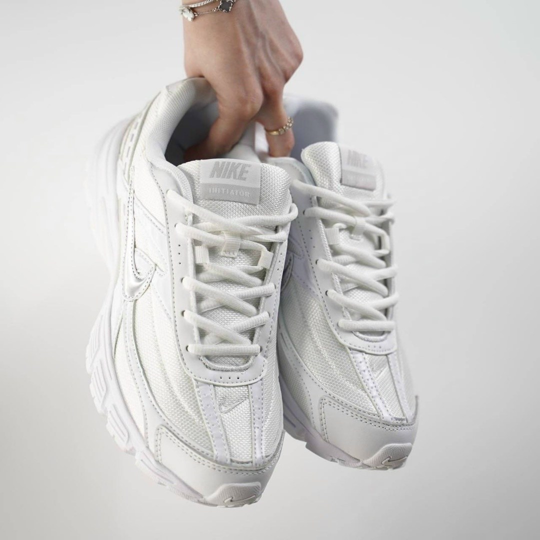 кроссовки nike initiator,женские кроссовки nike initiator тканевые белые,кроссовки женские nike initiator белые 39 eu,кроссовки nike,кроссовки