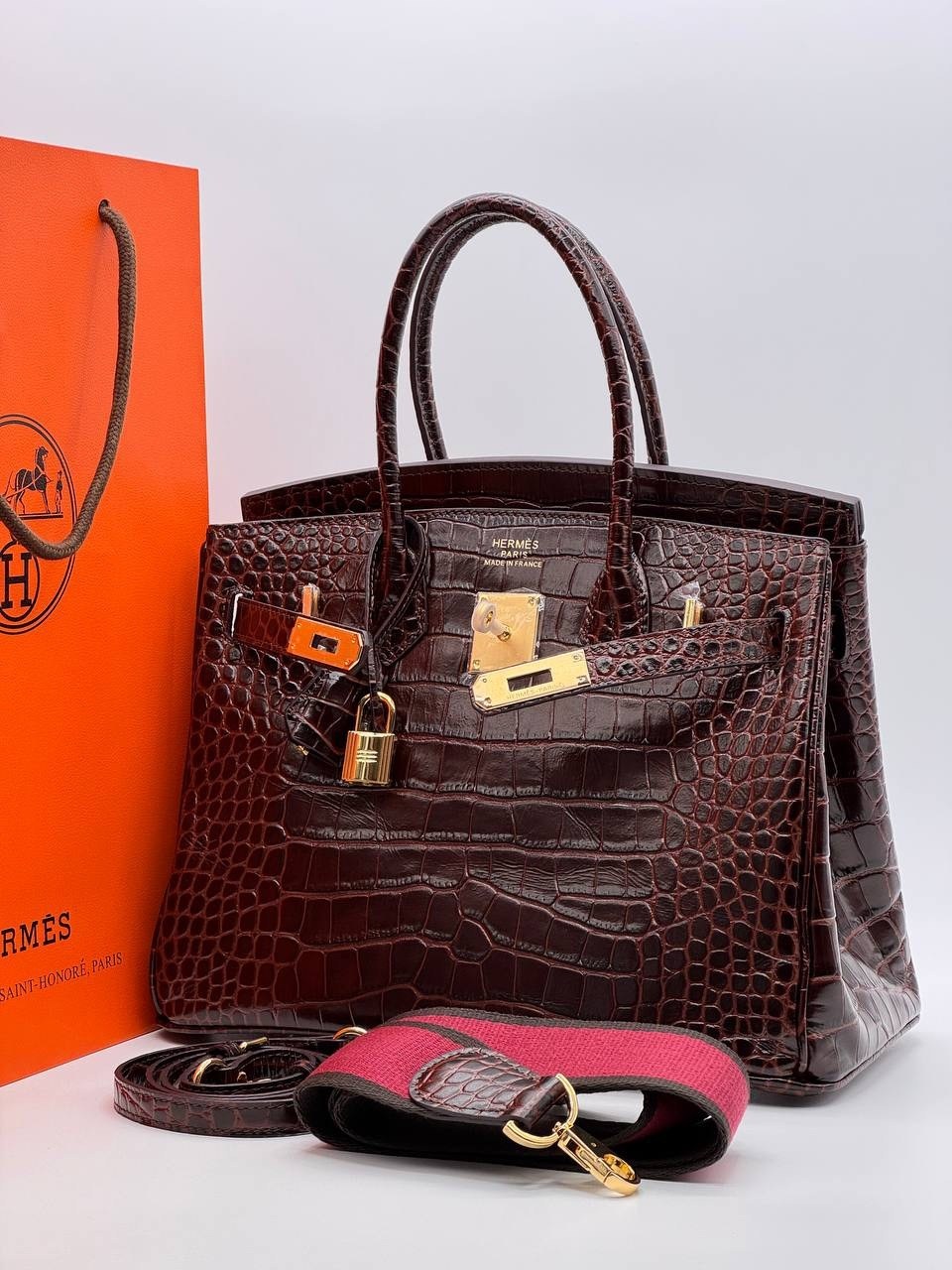 сумки hermes birkin,сумка эрмес биркин крокодил,женская сумка hermes,гермес биркин сумки,сумка hermes birkin крокодиловая бордовый