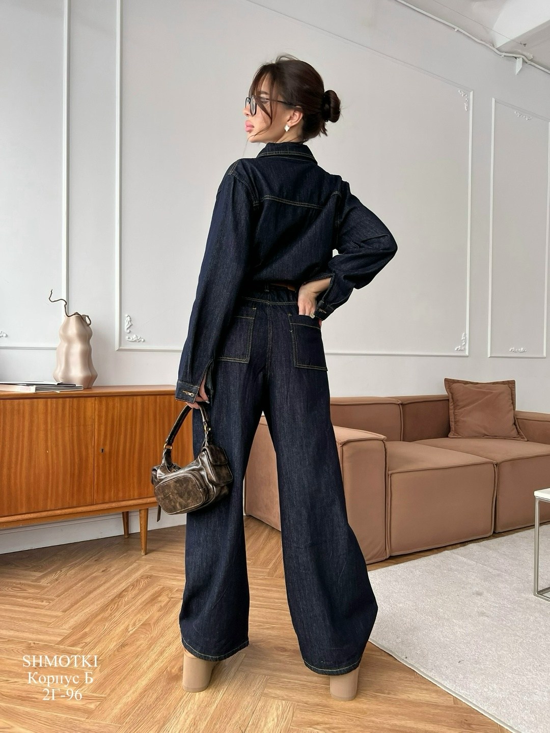 джинсовый комбинезон,джинсовый женский комбинезон,джинсовые костюмы,мода стиль