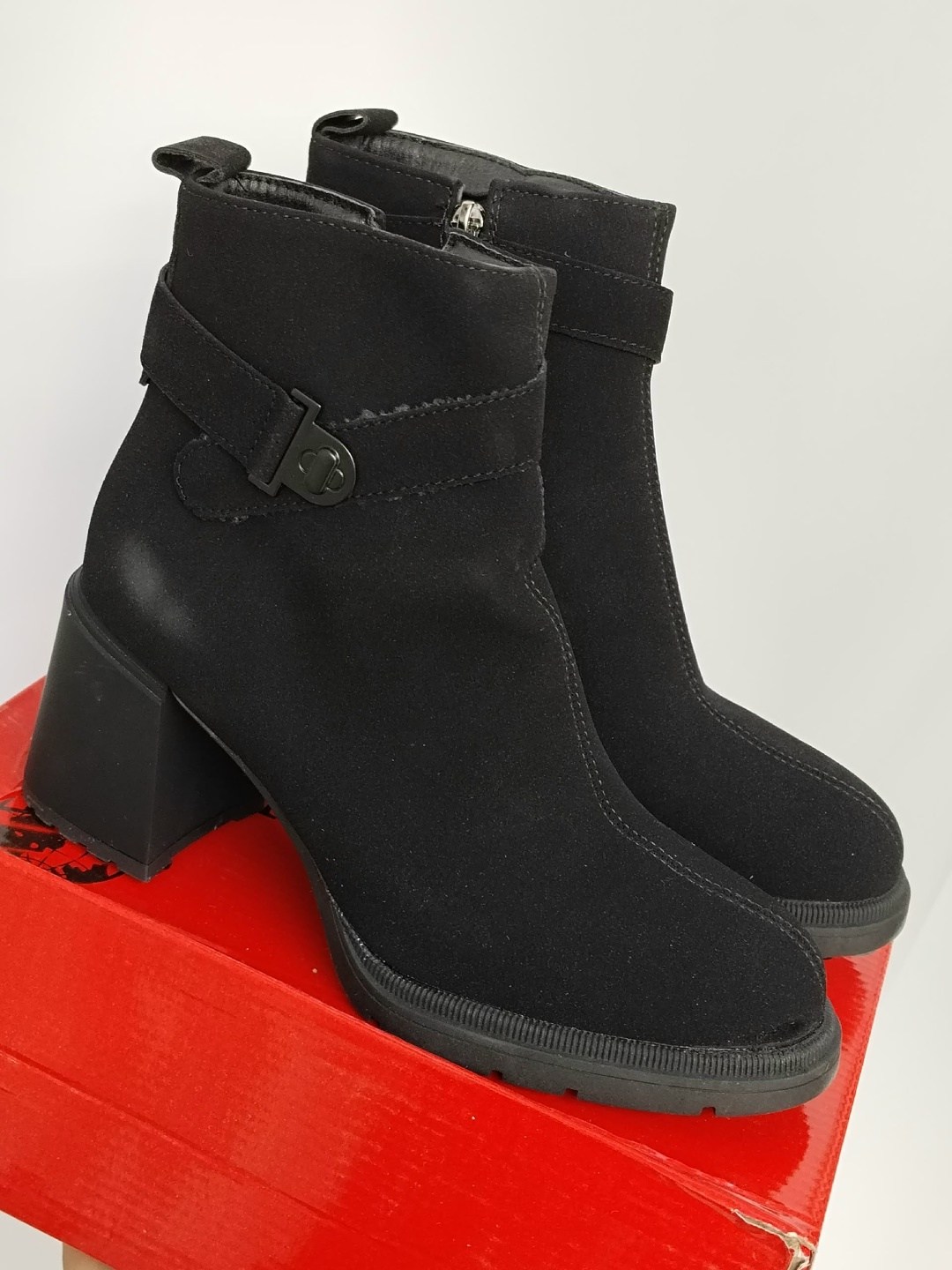 ,ботильоны женские,ботильоны,женские ботинки,замшевые ботильоны