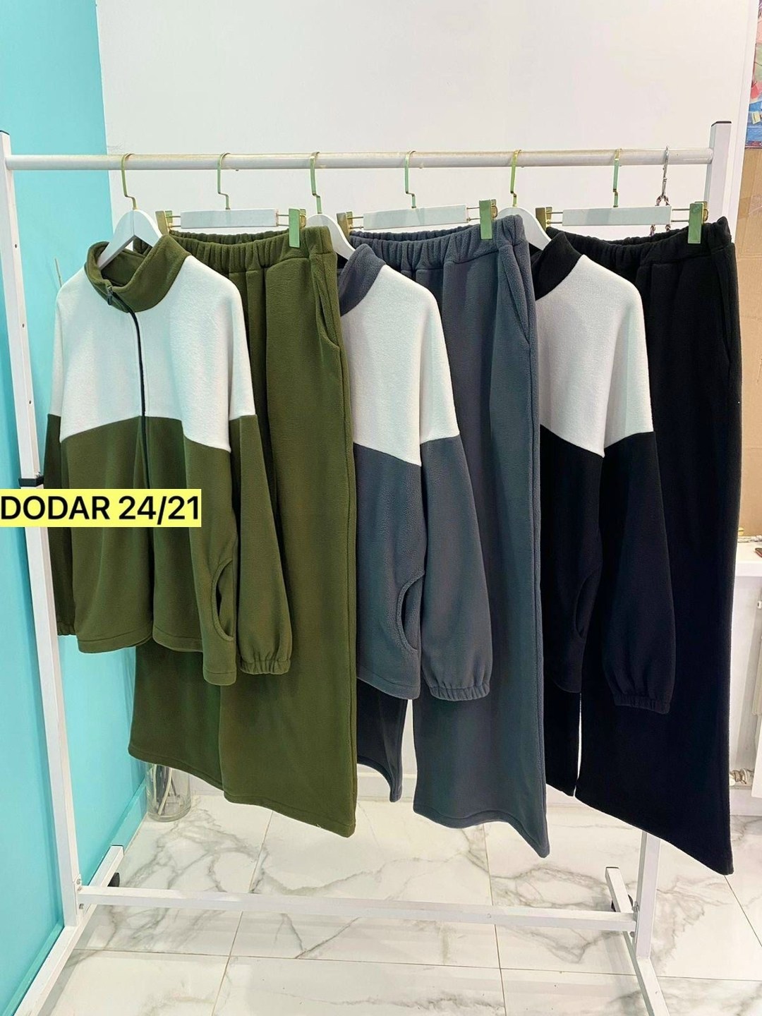 модные костюмы,костюм женский,cпортивный костюм женский на флисе,костюм на флисе,костюм спортивный женский