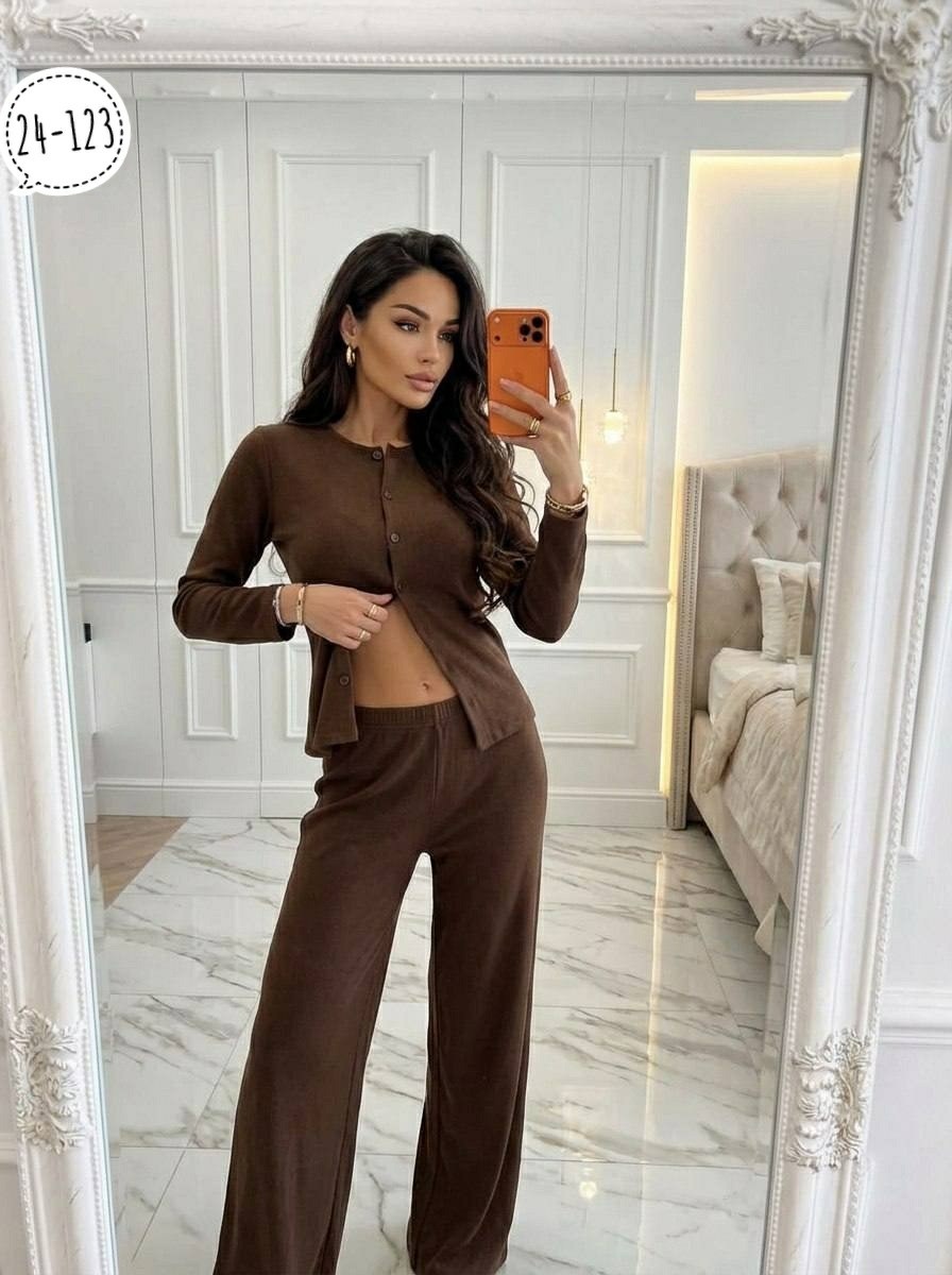 костюм женский,костюм трикотажный,женский костюм двойка,костюм вязаный трикотажный с брюками lychée room,трикотажные костюмы женские