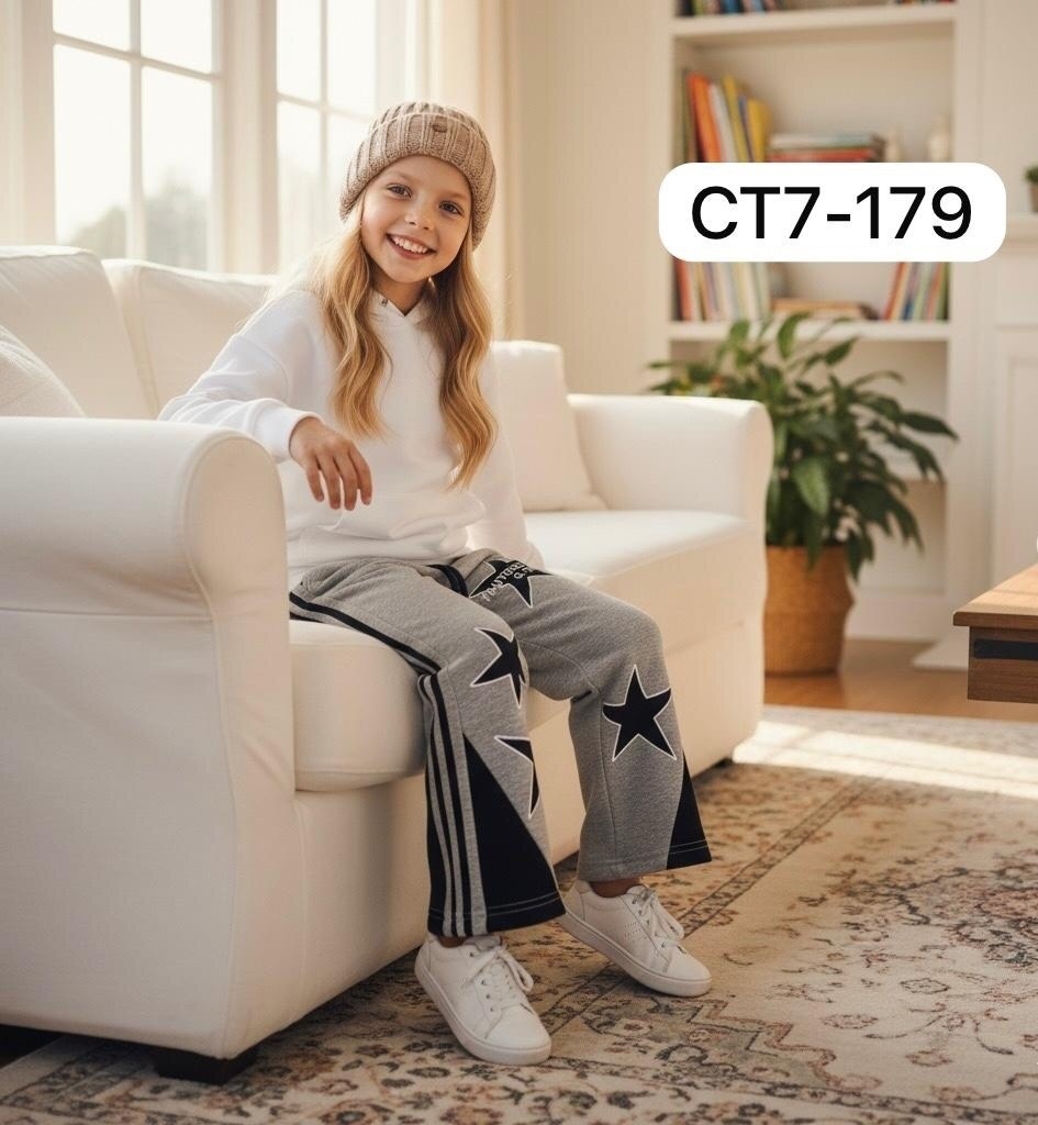 новогодние портреты,новогодние дети,новогодние фотосессии,новогодние подарки,красивая девочка в костюме снежинки