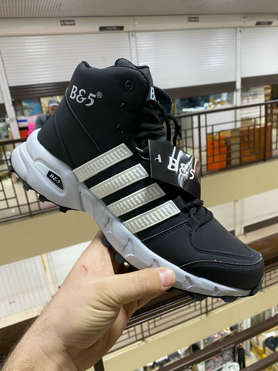 зимние кроссовки adidas,кроссовки мужские adidas,кроссовки adidas,кроссовки adidas зимние высокие climaproof,мужские зимние кроссовки