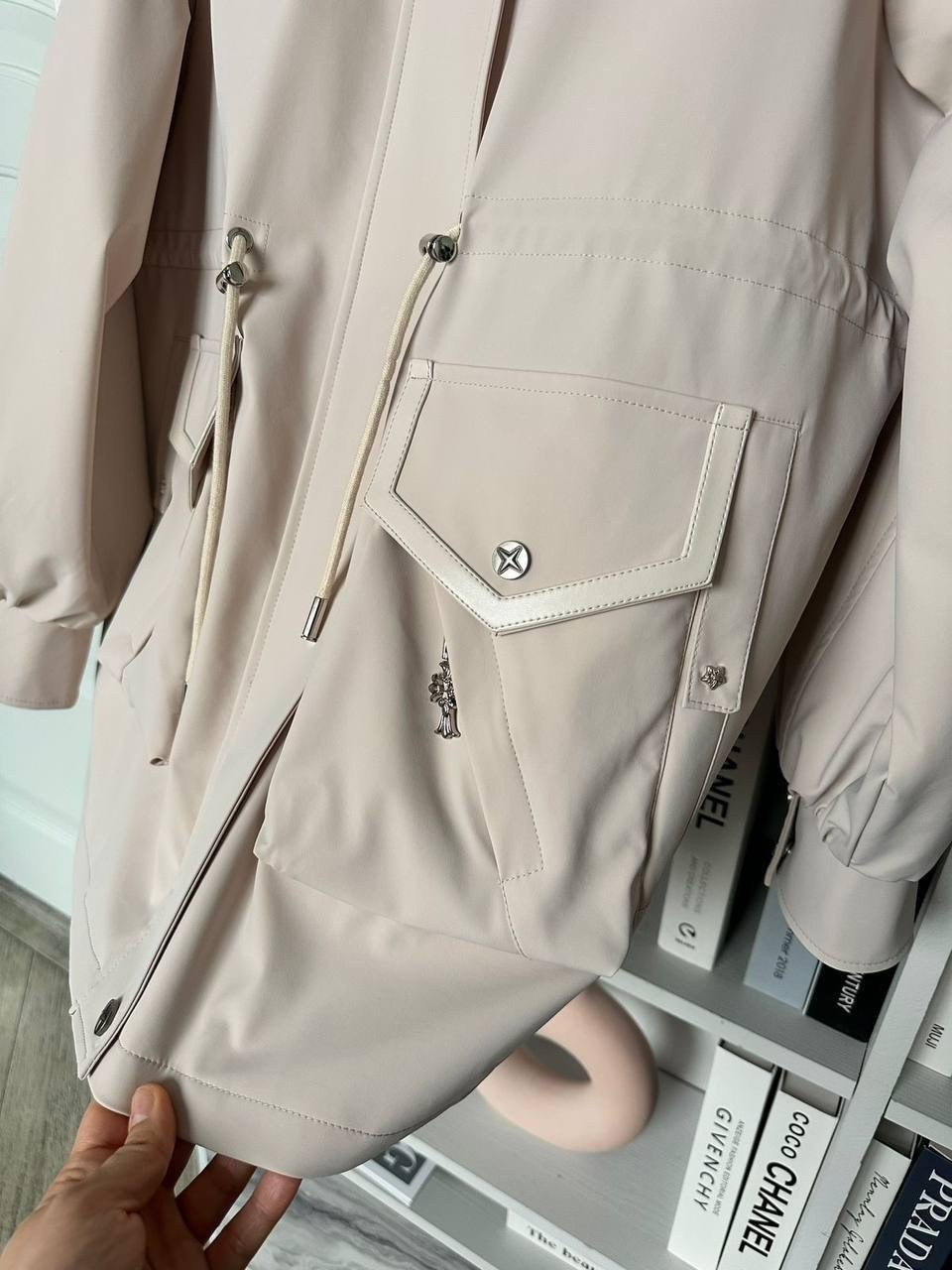 ветровка женская,ветровка,ветровка оверсайз с капюшоном,куртка,ветровка удлиненная