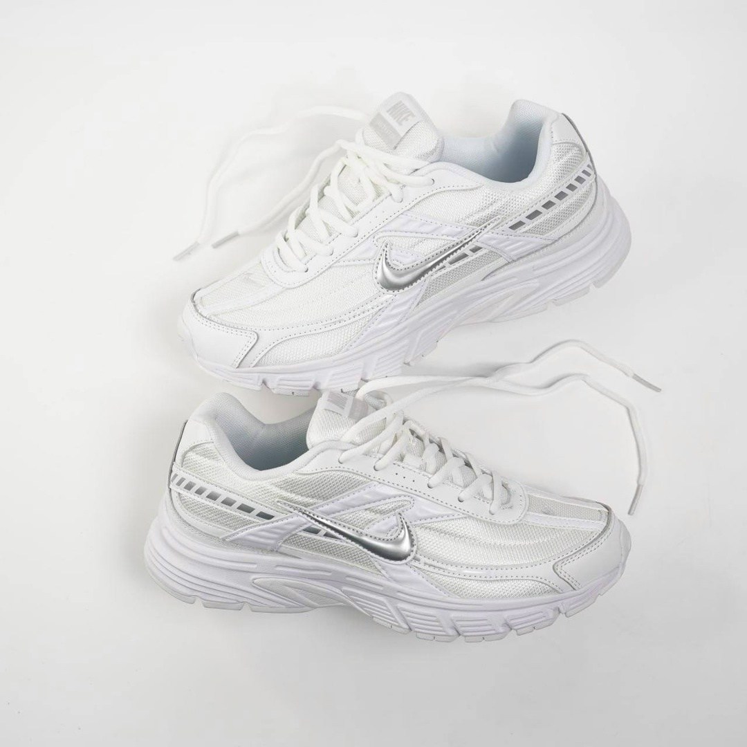 кроссовки nike initiator,женские кроссовки nike initiator тканевые белые,кроссовки женские nike initiator белые 39 eu,кроссовки nike,кроссовки