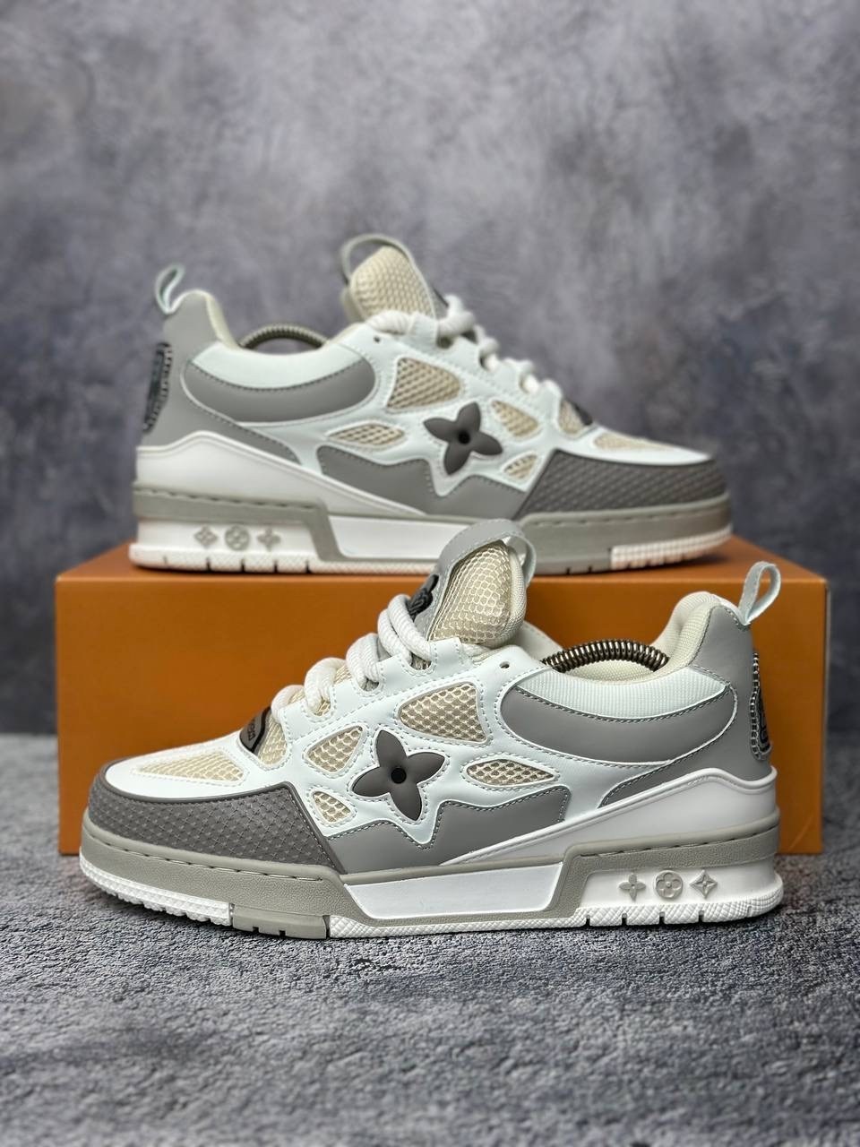 кроссовки louis vuitton,женские кроссовки louis vuitton lv trainer бежевые,кроссовки louis vuitton мужские,кроссовки louis vuitton skate sneaker grey white,бежевые кроссовки луи виттон