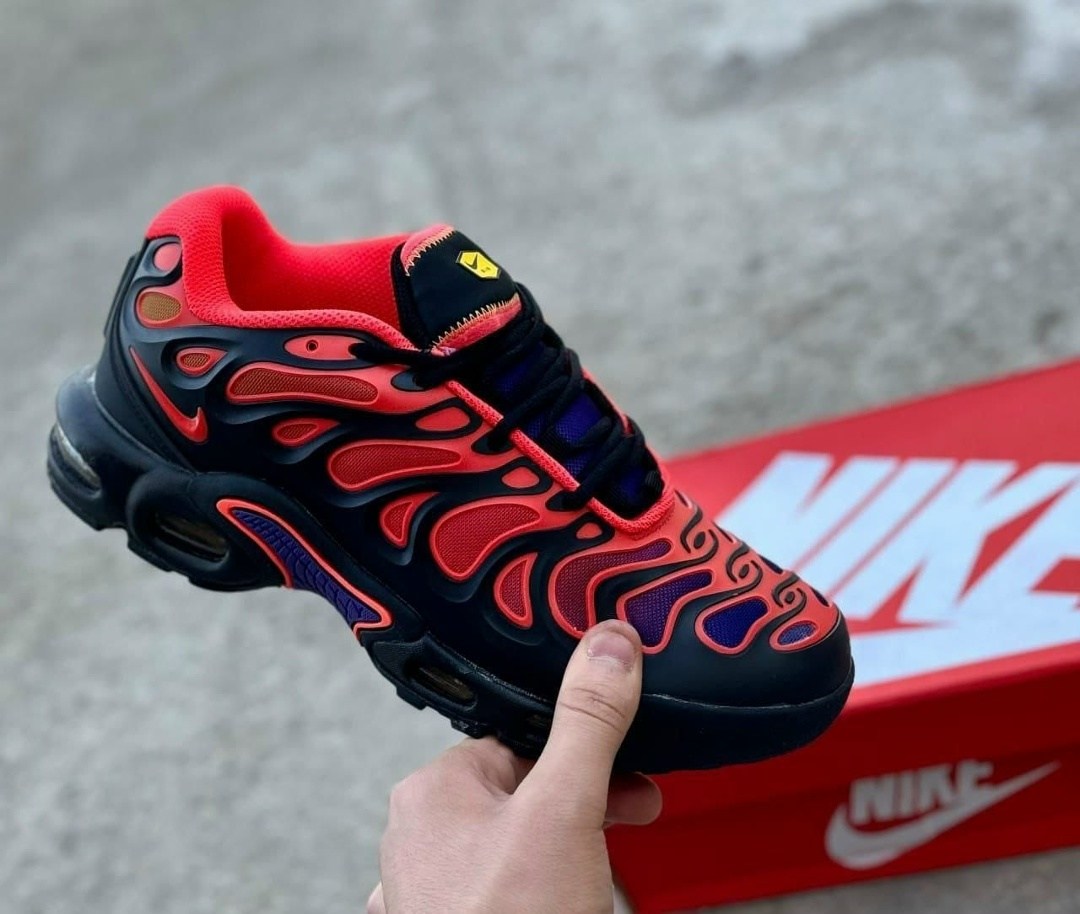 кроссовки nike air max plus,кроссовки,nike air max plus tn,кроссовки nike air max tn plus,nike air max plus drift