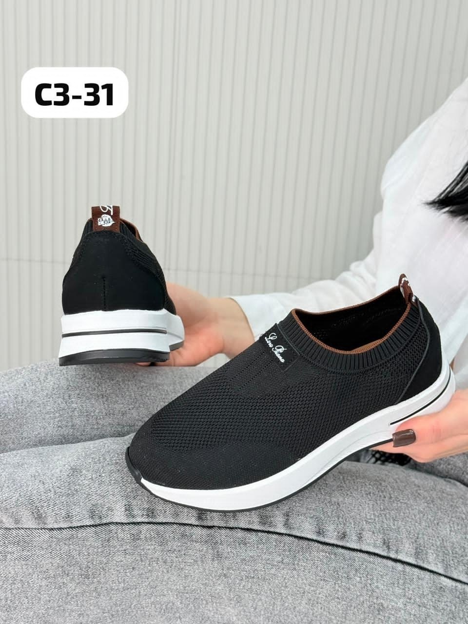 ,женские кроссовки,повседневная ,женская ,модная женская