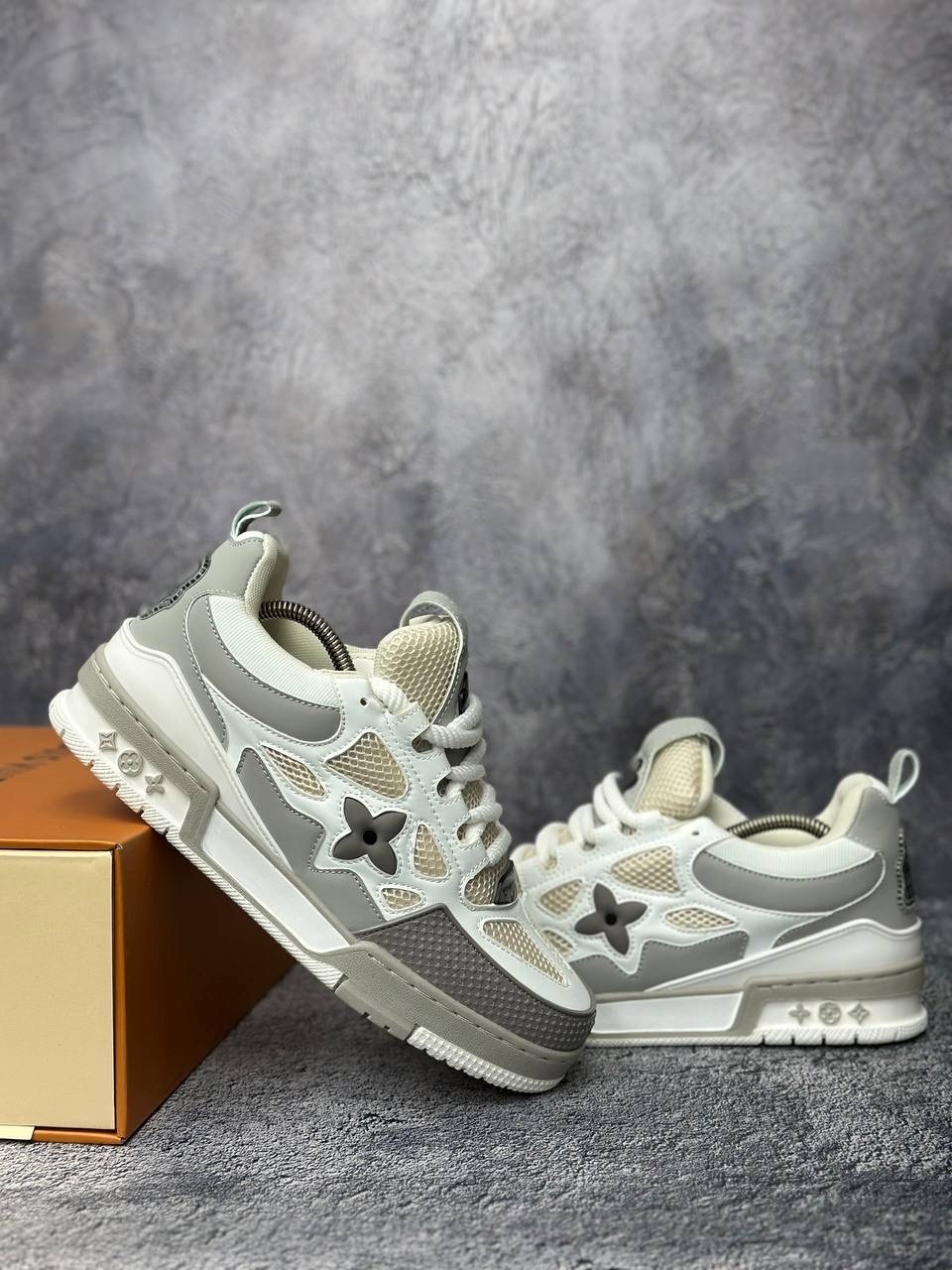 кроссовки louis vuitton,женские кроссовки louis vuitton lv trainer бежевые,кроссовки louis vuitton мужские,кроссовки louis vuitton skate sneaker grey white,бежевые кроссовки луи виттон