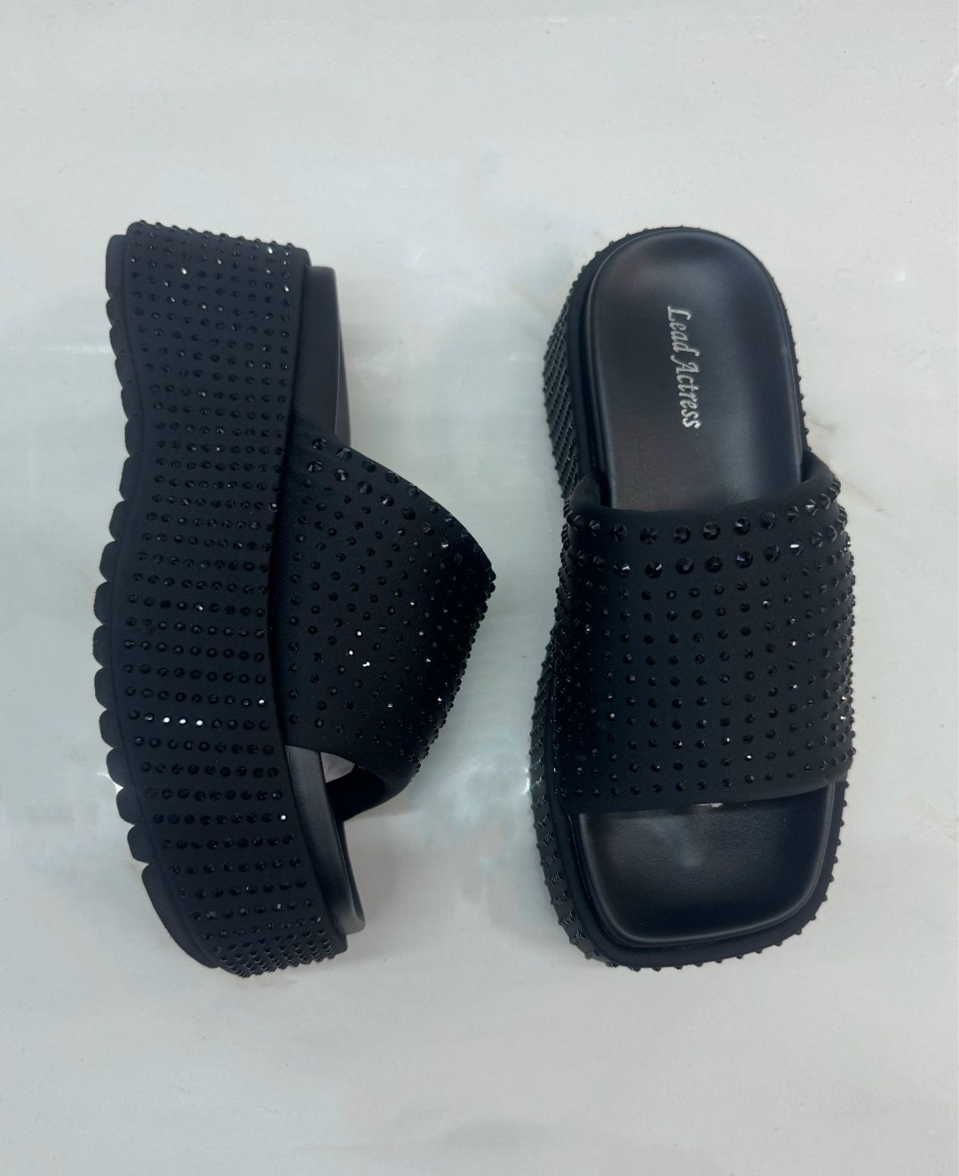 ,женские шлепанцы,шлепки женские,шлепанцы женские на платформе,женская