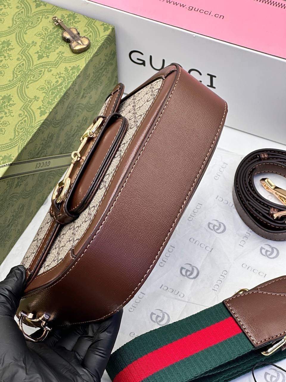 женская сумка gucci,сумка gucci,сумка гуччи,сумка gucci horsebit 1955,сумка гуччи на плечо