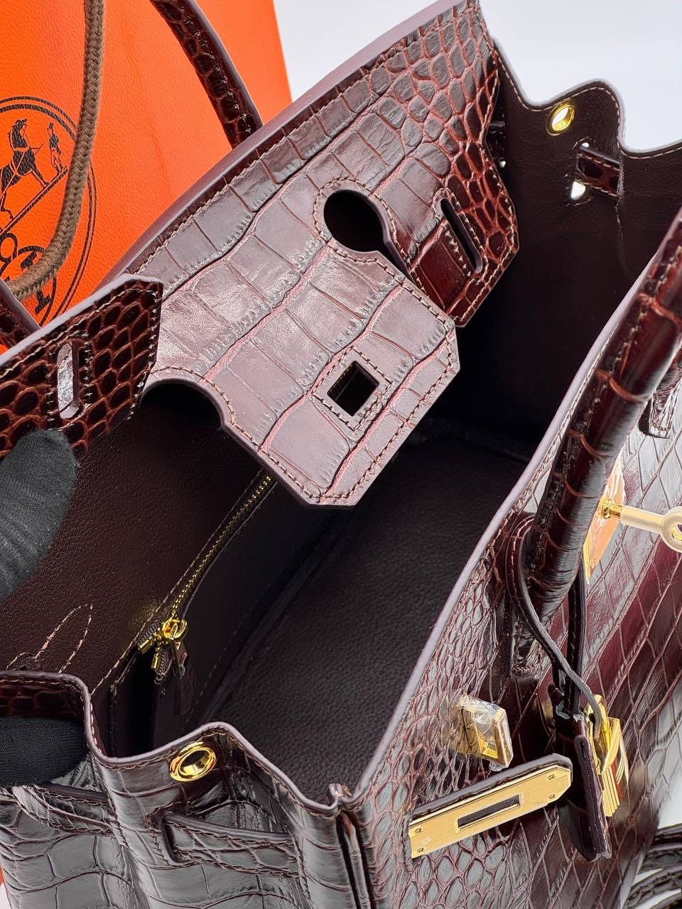 сумки hermes birkin,сумка эрмес биркин крокодил,женская сумка hermes,гермес биркин сумки,сумка hermes birkin крокодиловая бордовый